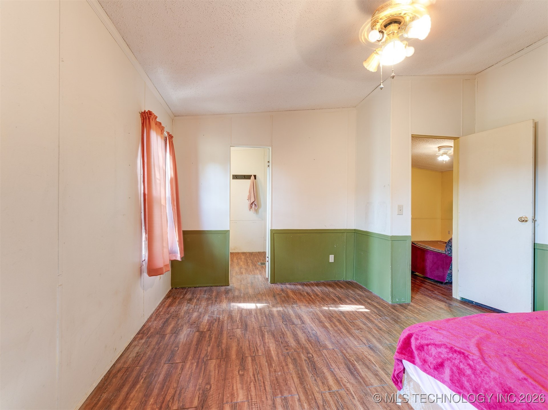 24613 E Lakeview Road Yale OK 74085