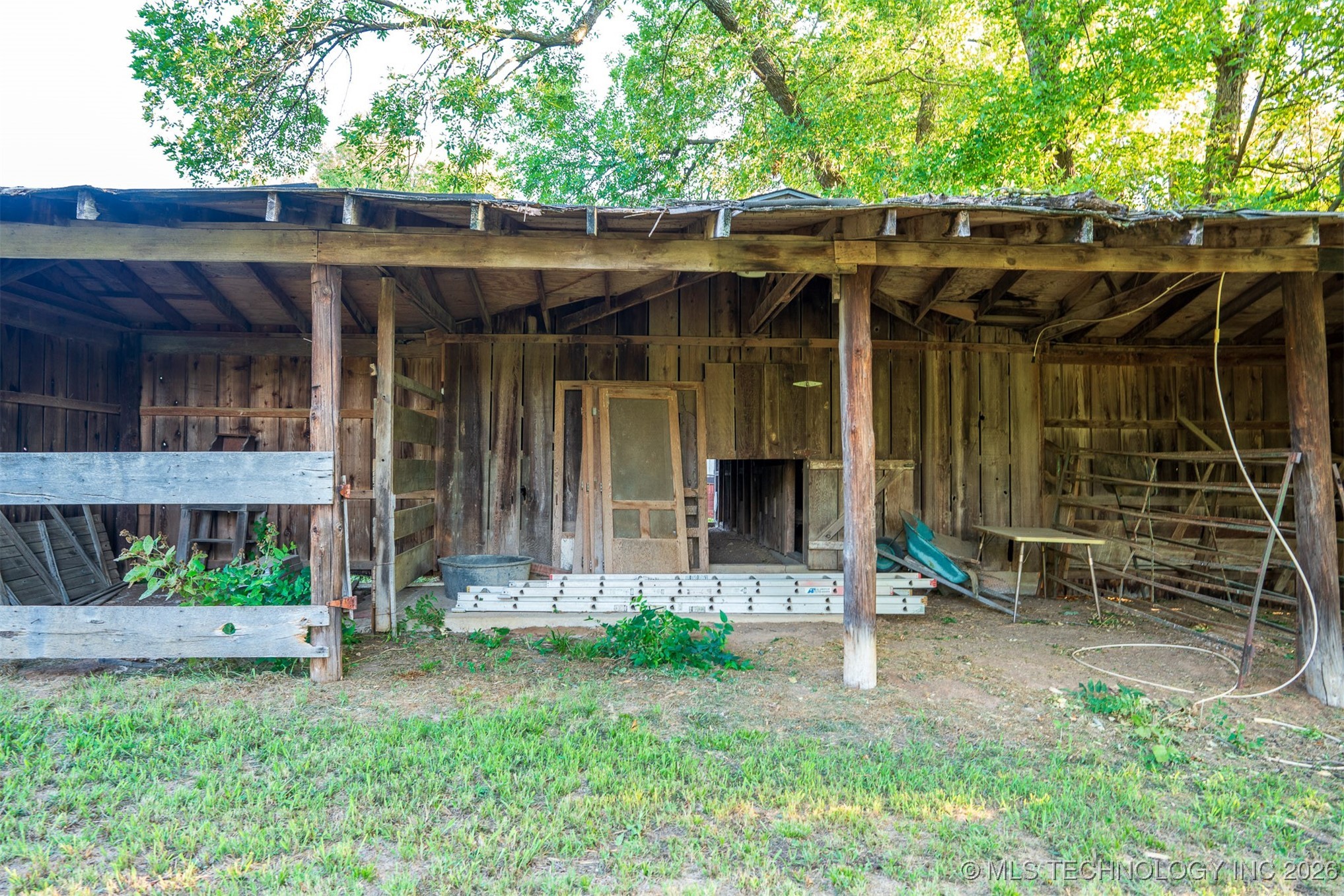 24613 E Lakeview Road Yale OK 74085