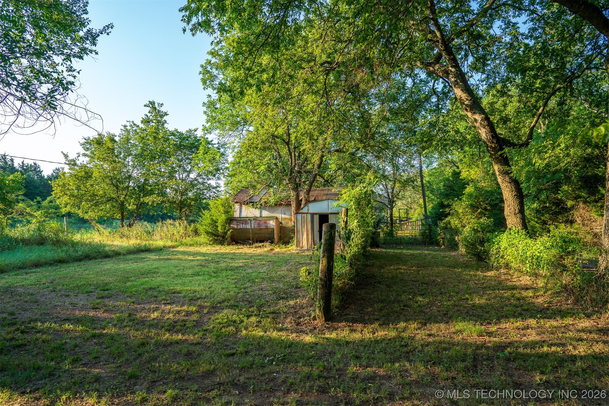24613 E Lakeview Road Yale OK 74085