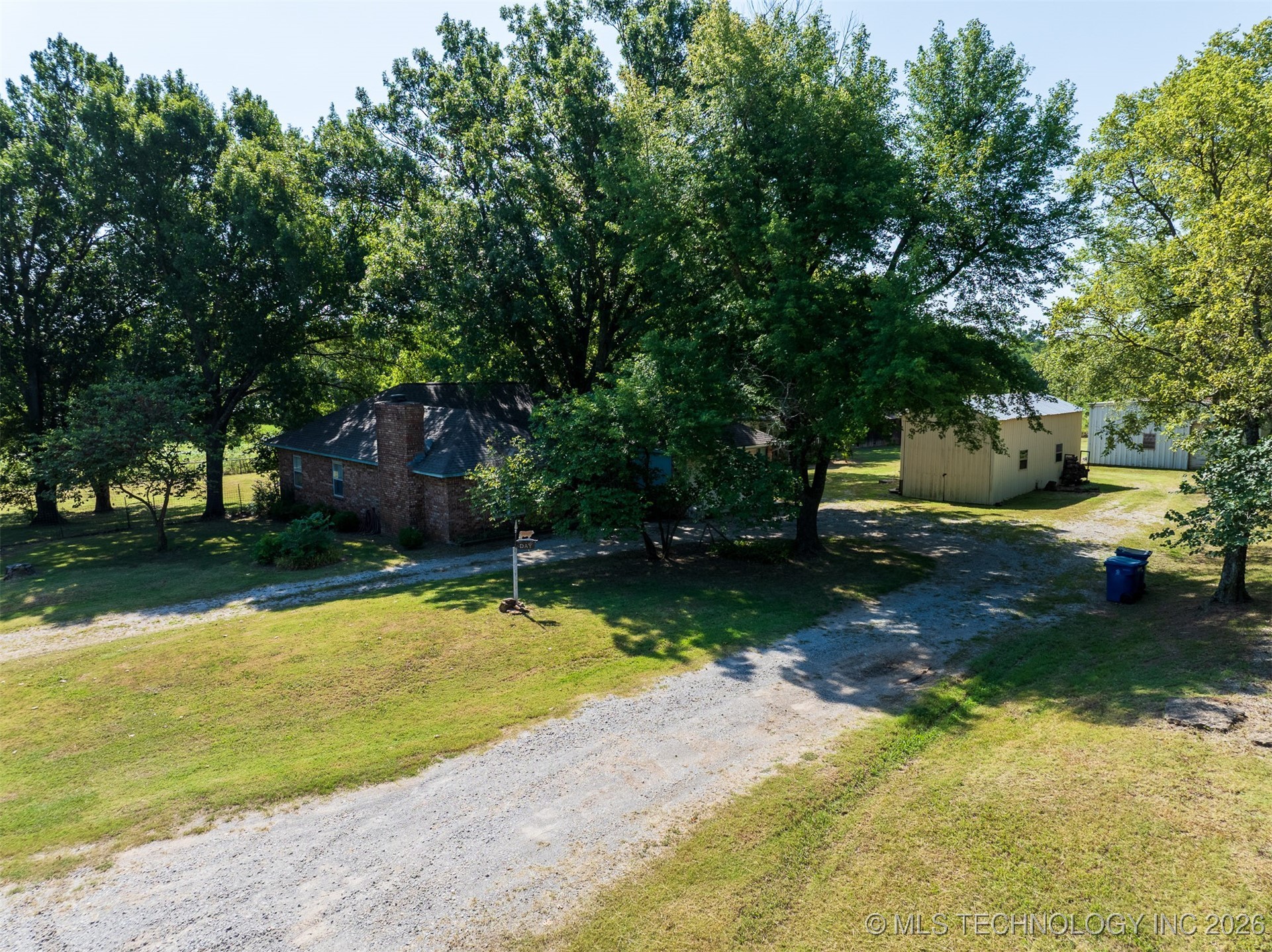 24613 E Lakeview Road Yale OK 74085