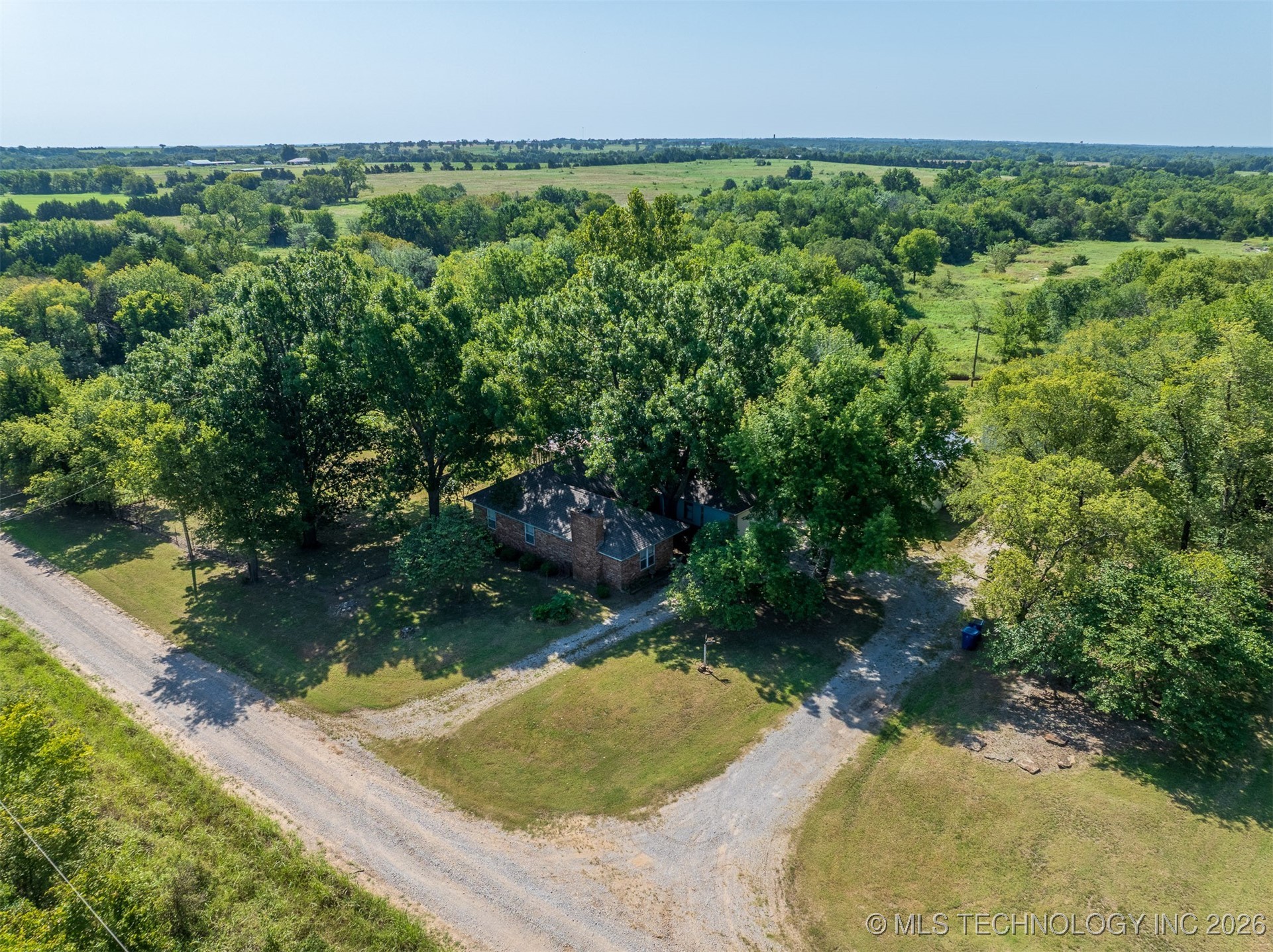 24613 E Lakeview Road Yale OK 74085