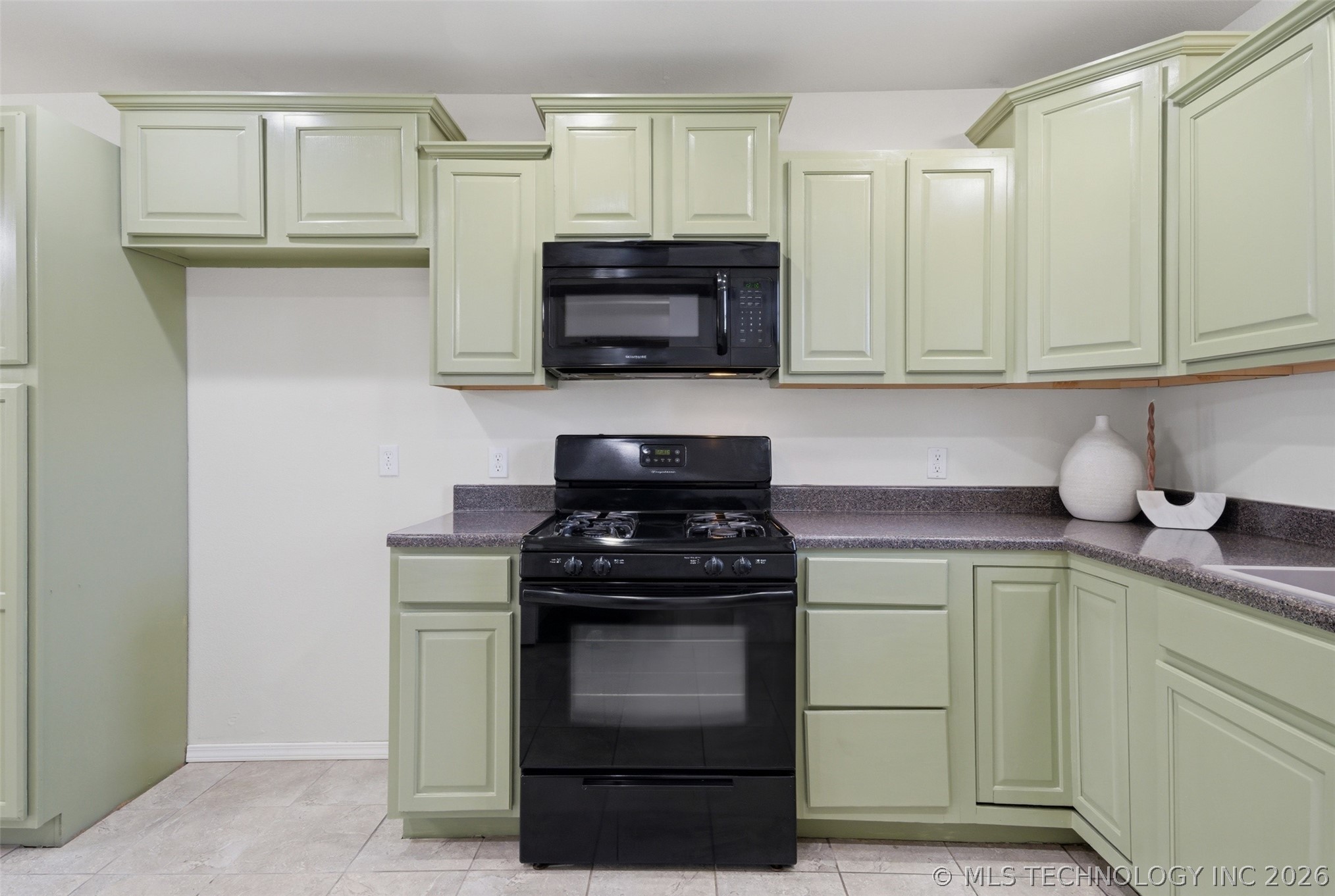 1005 W 23rd Street Claremore OK 74017