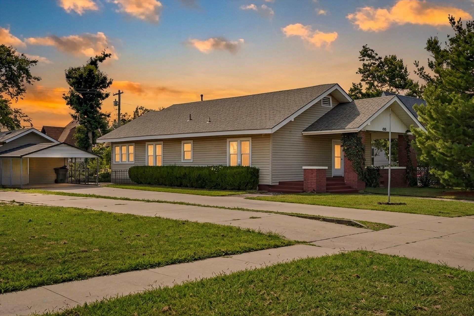 419 E 5th Street Claremore OK 74017