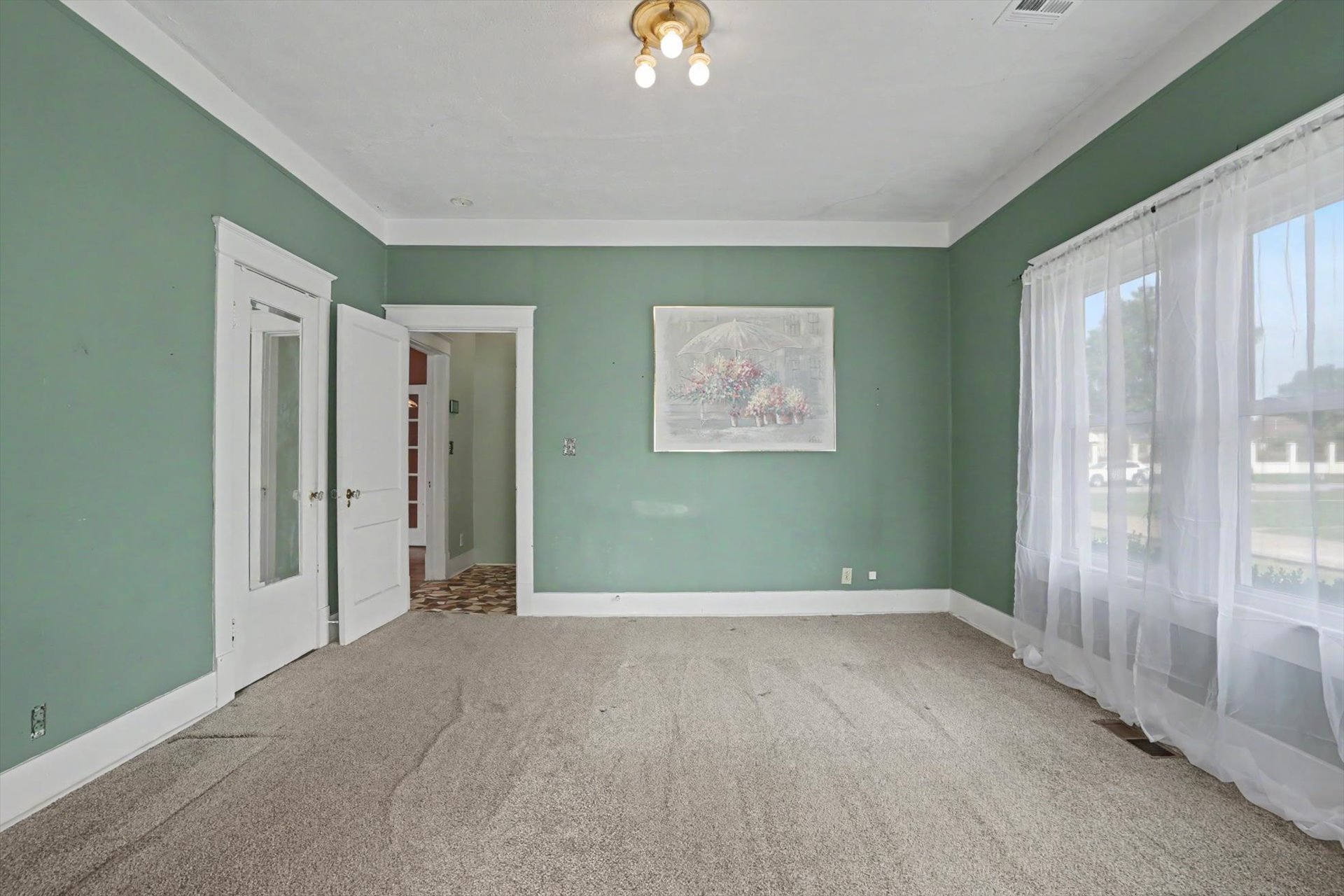 419 E 5th Street Claremore OK 74017
