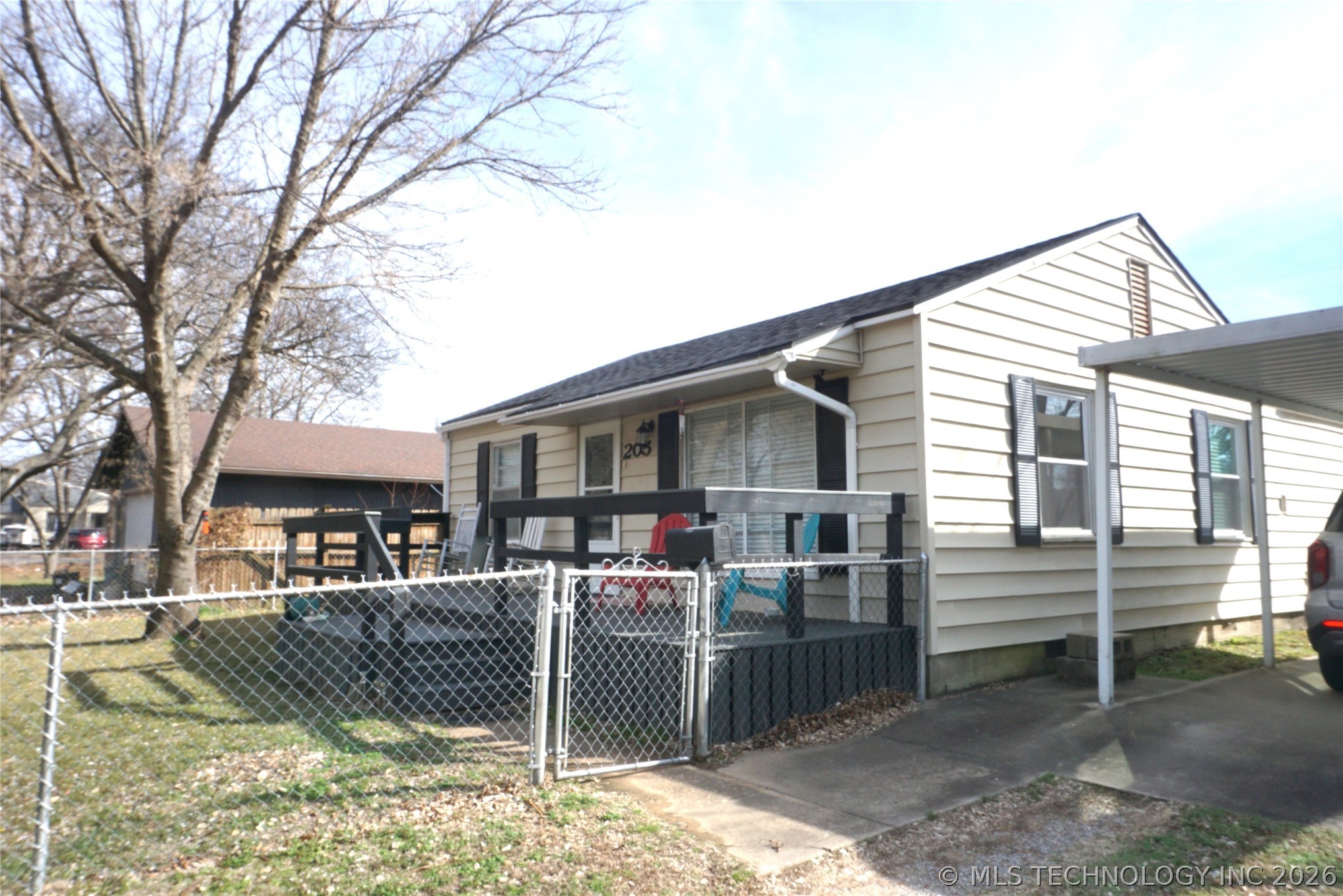 205 Washington Street Henryetta OK 74437