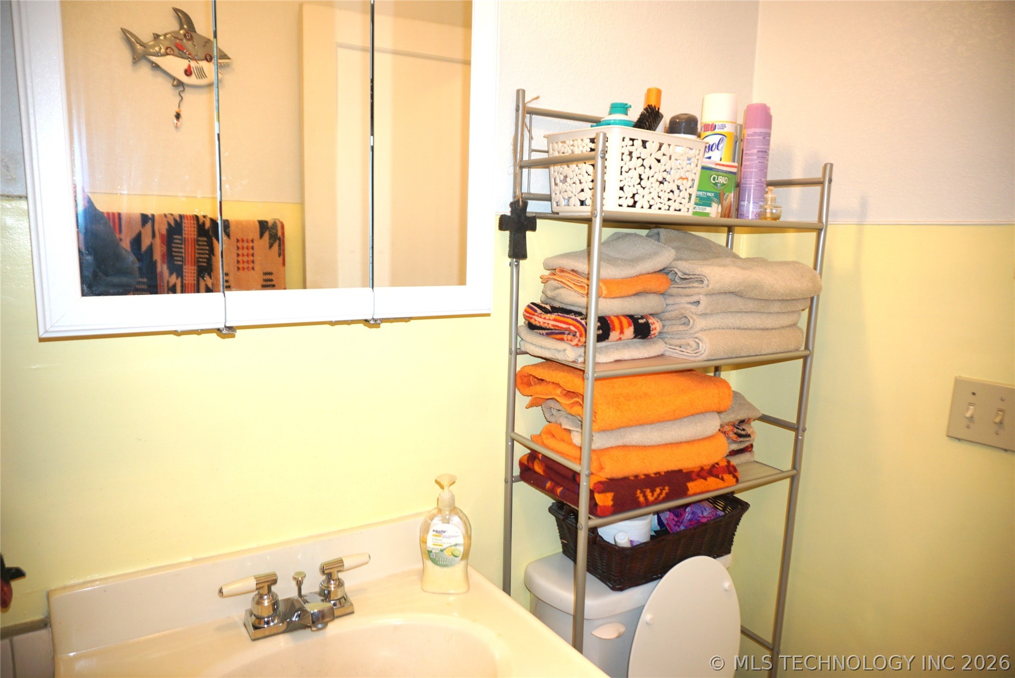 205 Washington Street Henryetta OK 74437