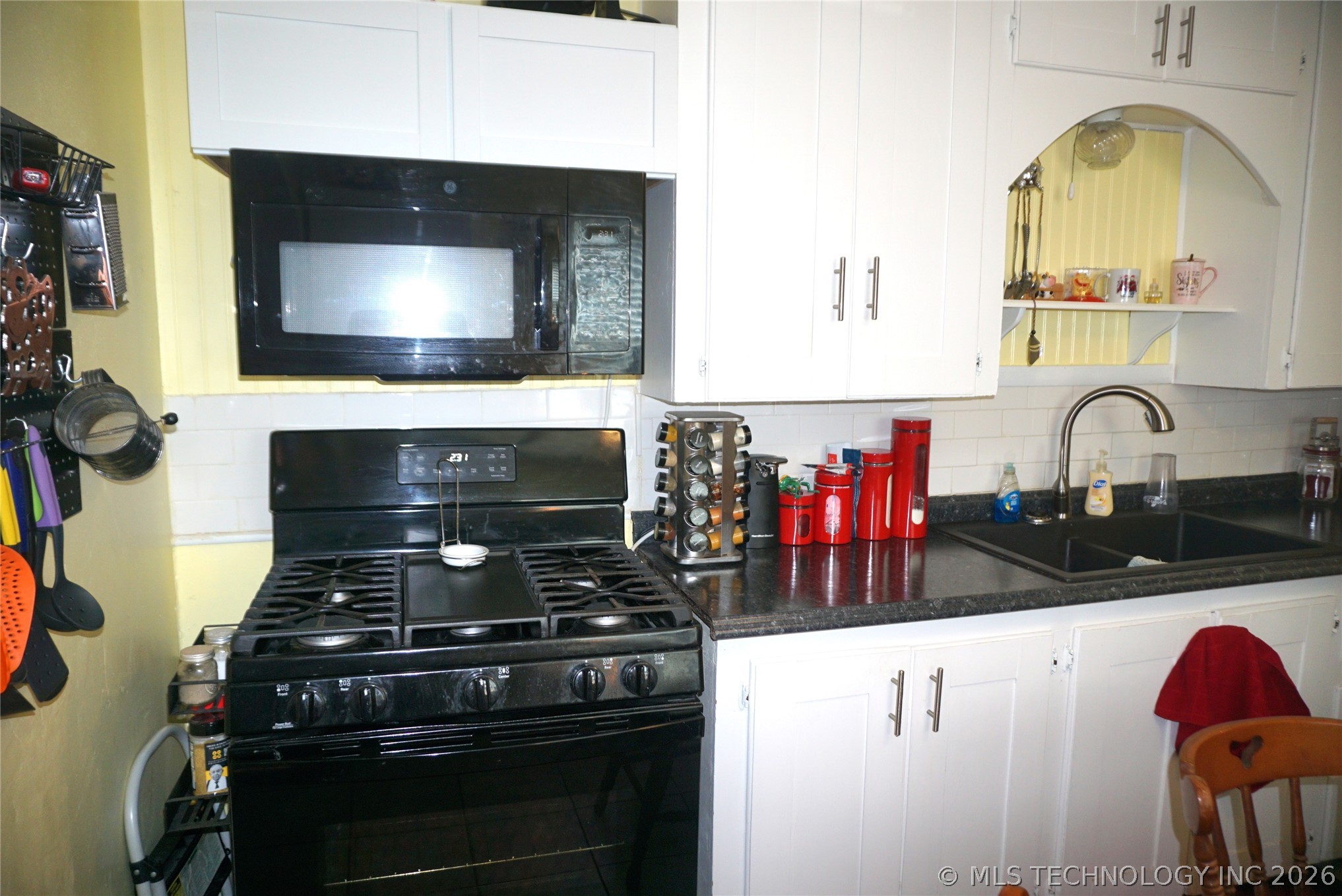 205 Washington Street Henryetta OK 74437