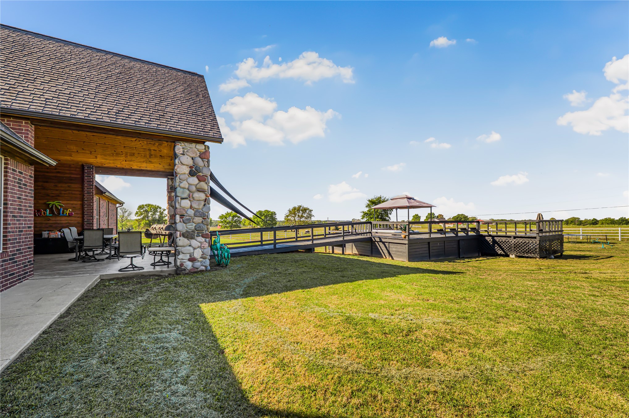 105818 S 4280 Road Checotah OK 74426