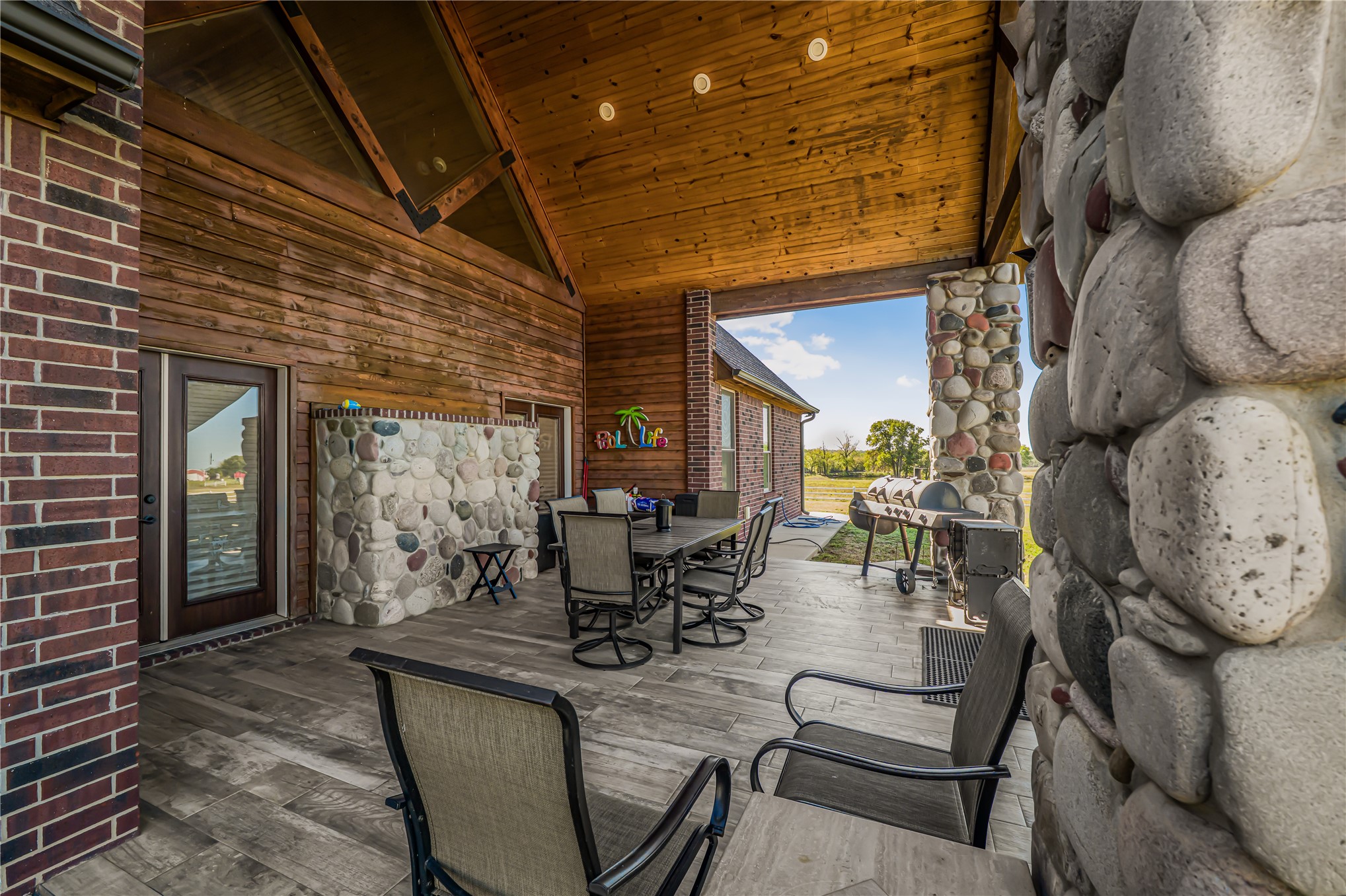 105818 S 4280 Road Checotah OK 74426
