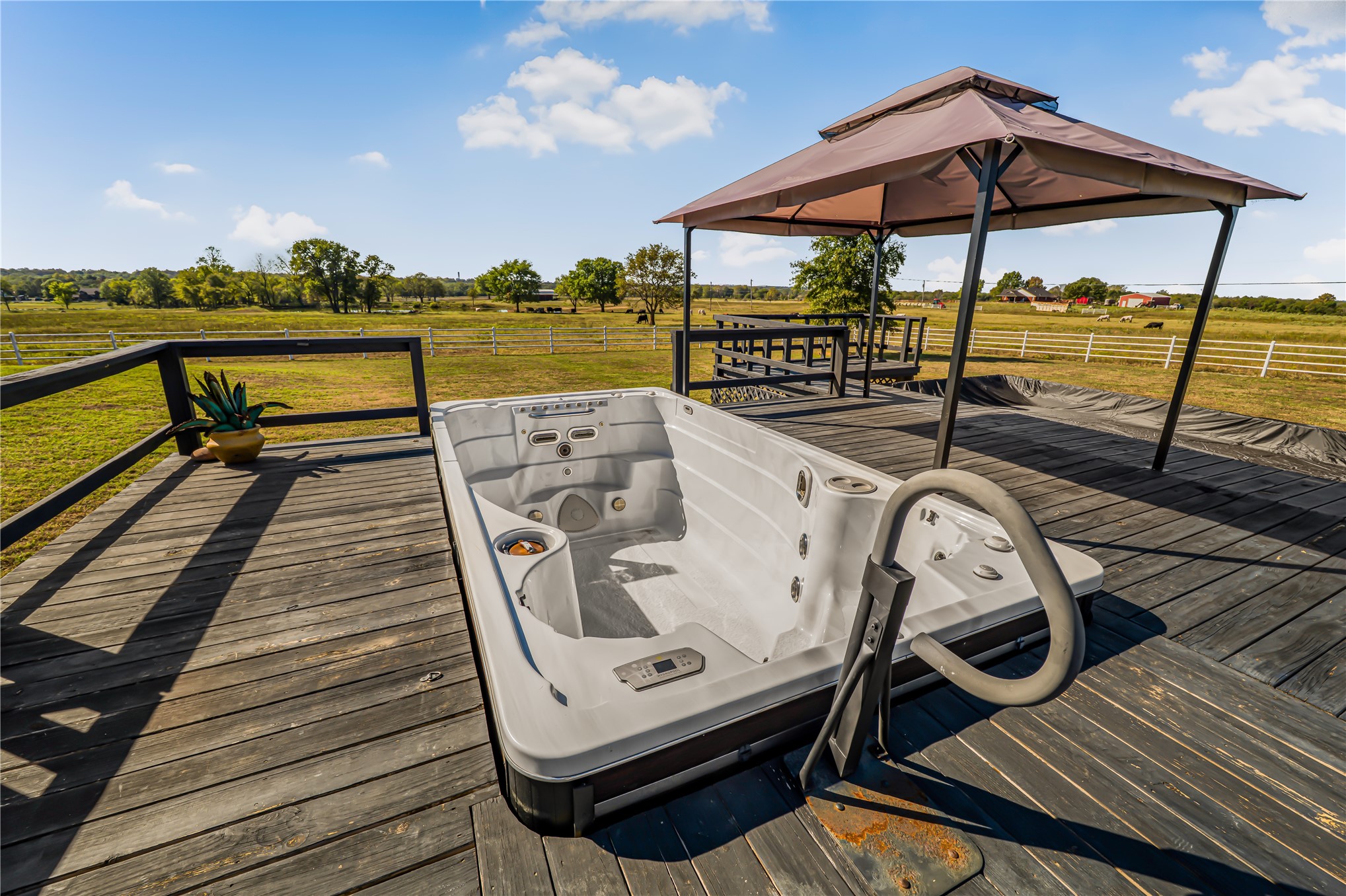 105818 S 4280 Road Checotah OK 74426