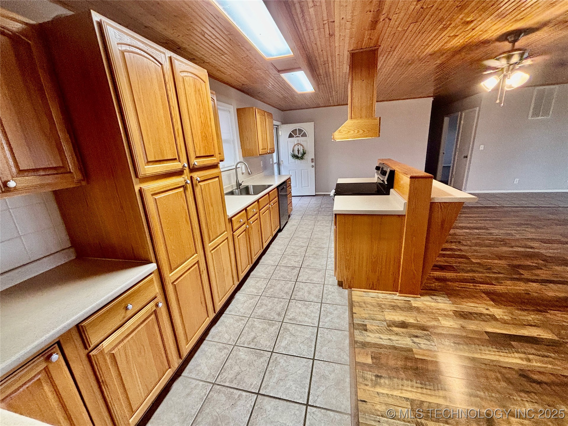 413804 E 1212 Road Eufaula OK 74432