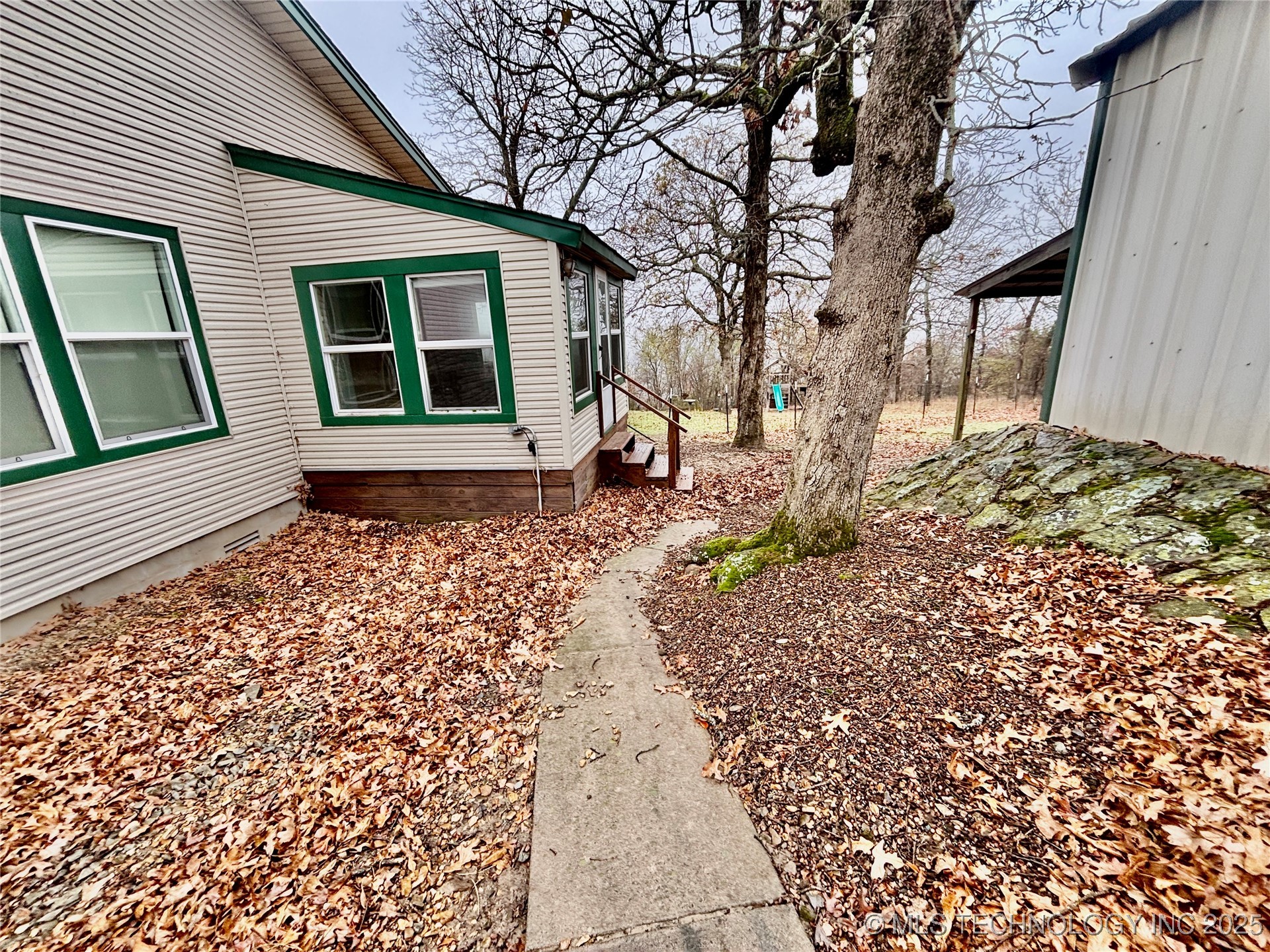 413804 E 1212 Road Eufaula OK 74432
