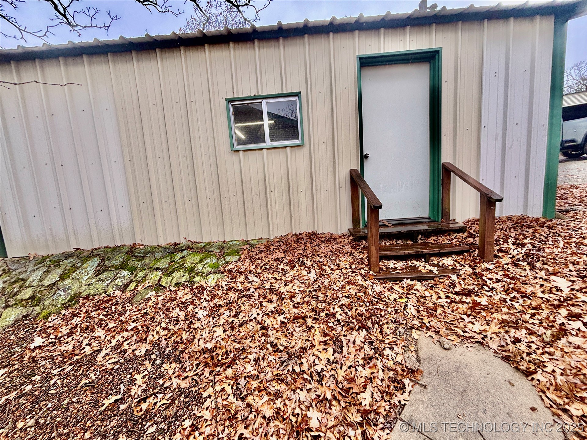 413804 E 1212 Road Eufaula OK 74432