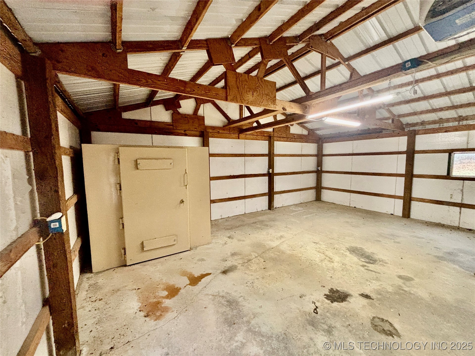 413804 E 1212 Road Eufaula OK 74432