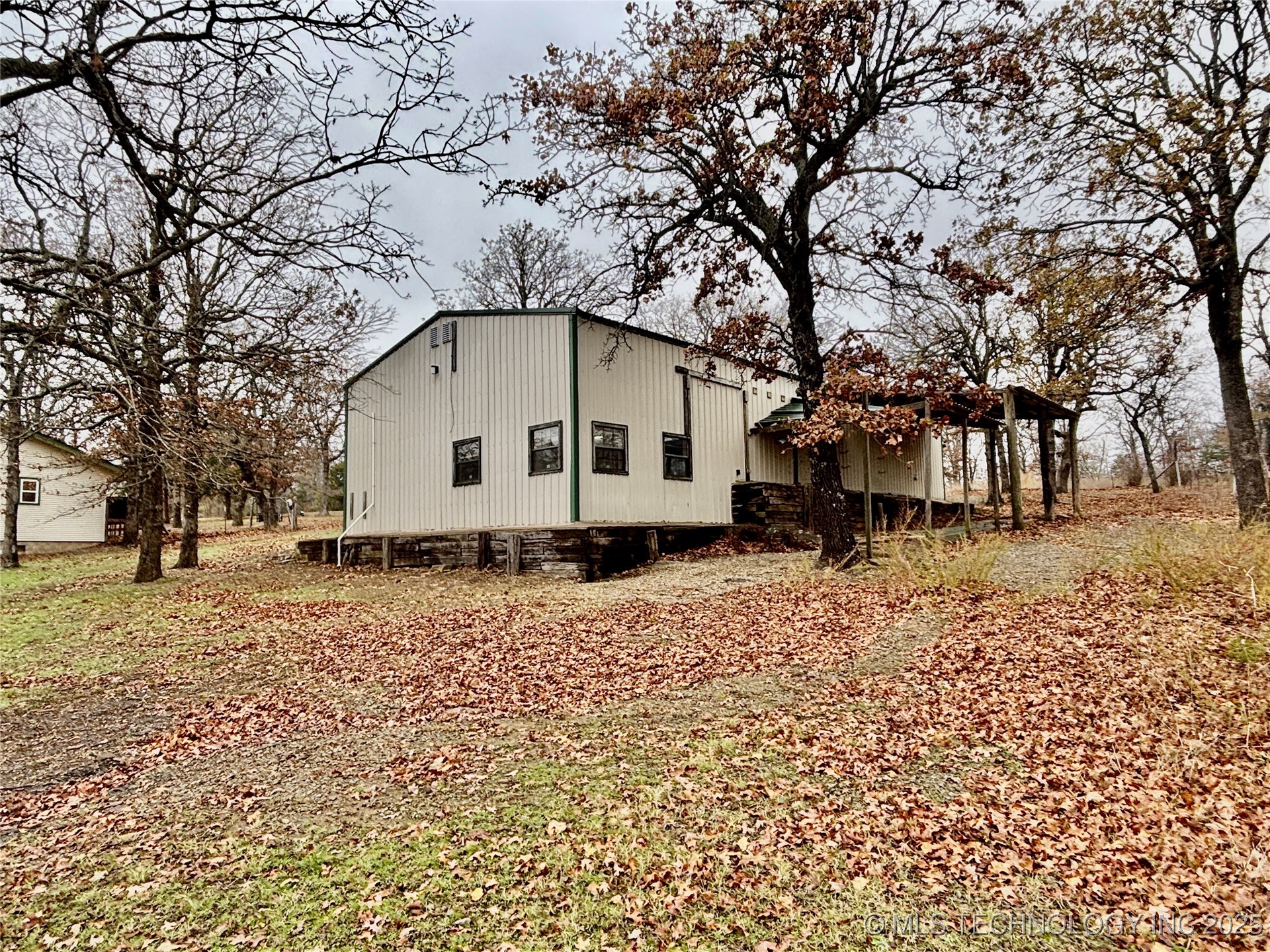 413804 E 1212 Road Eufaula OK 74432