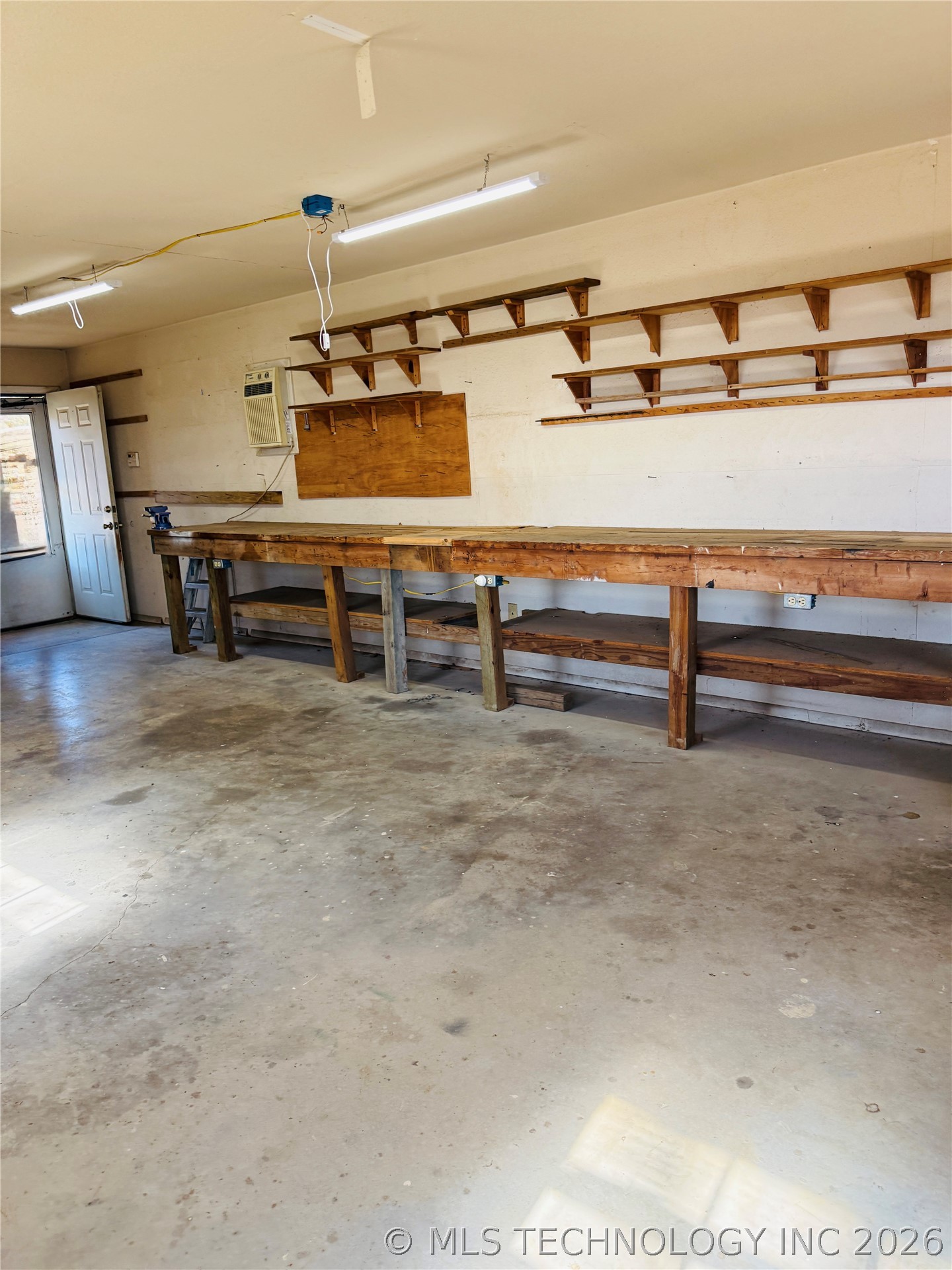 413804 E 1212 Road Eufaula OK 74432