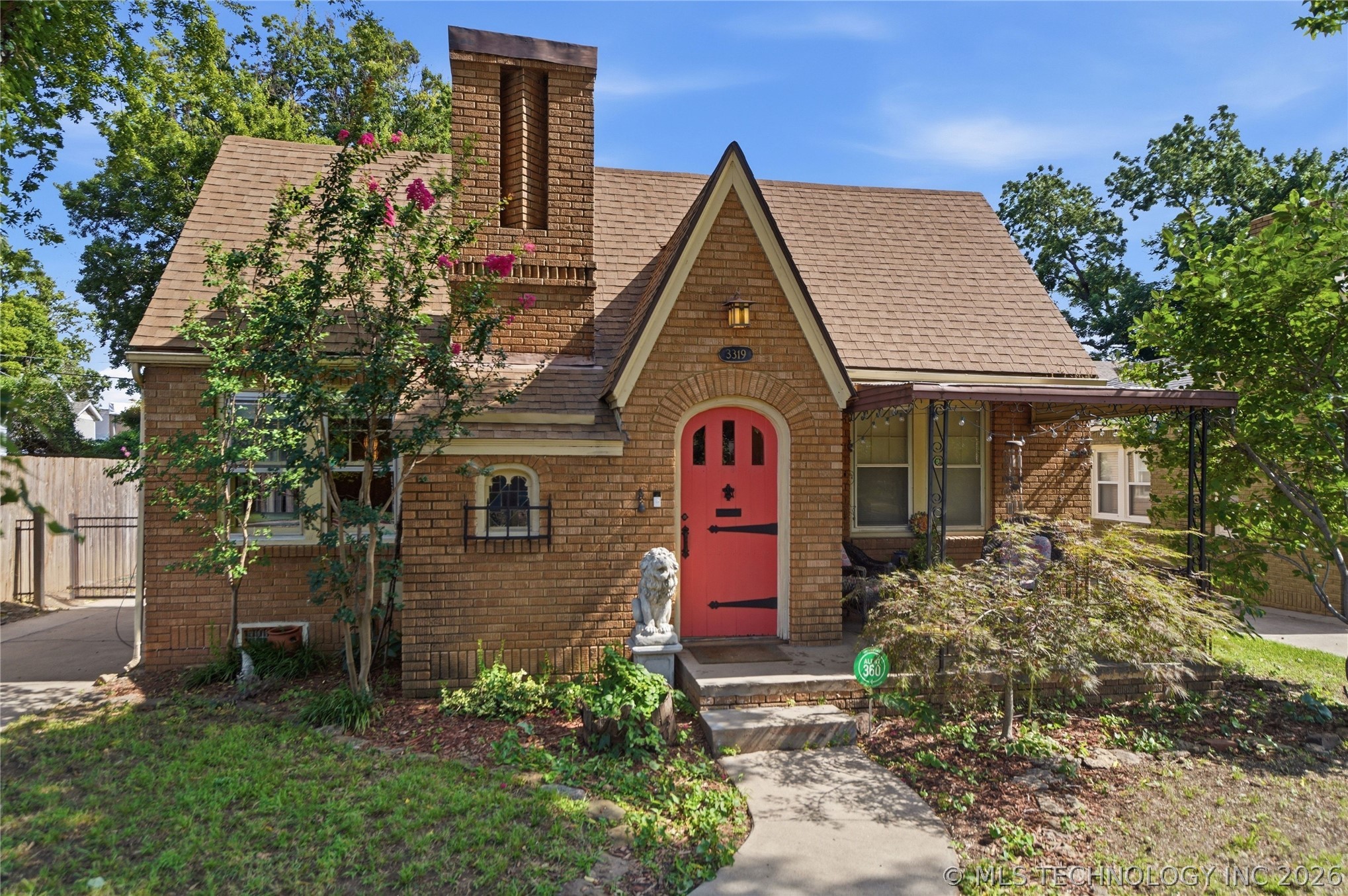 3319 E 8th Street Tulsa OK 74112