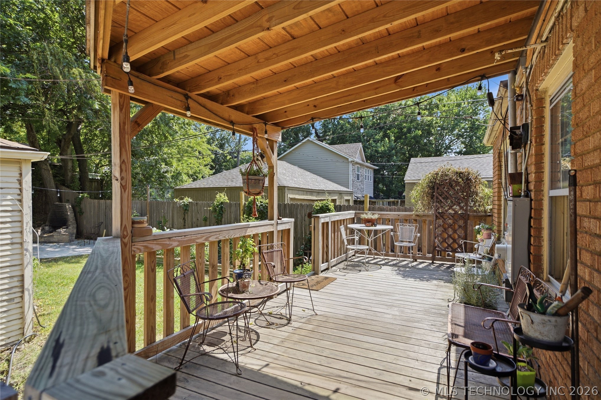 3319 E 8th Street Tulsa OK 74112