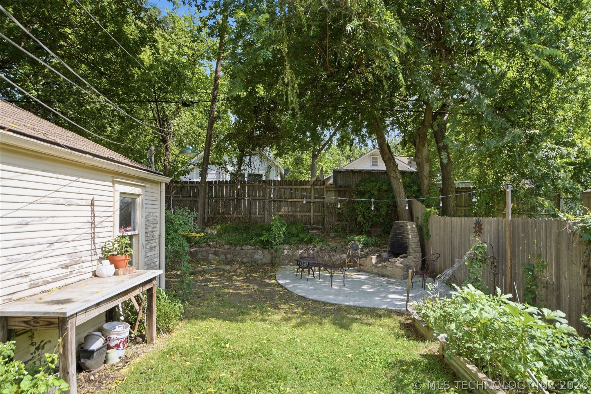 3319 E 8th Street Tulsa OK 74112