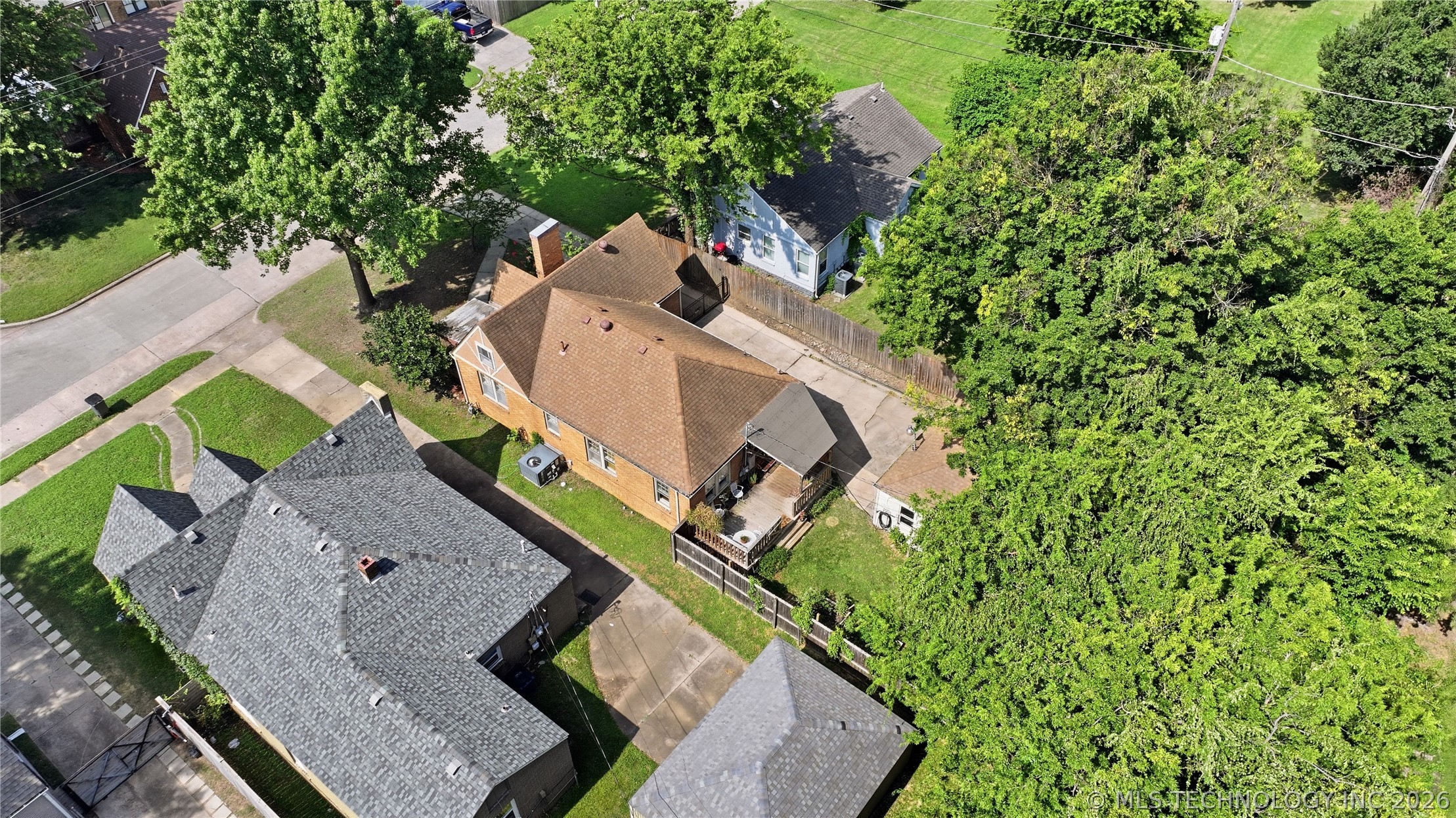 3319 E 8th Street Tulsa OK 74112
