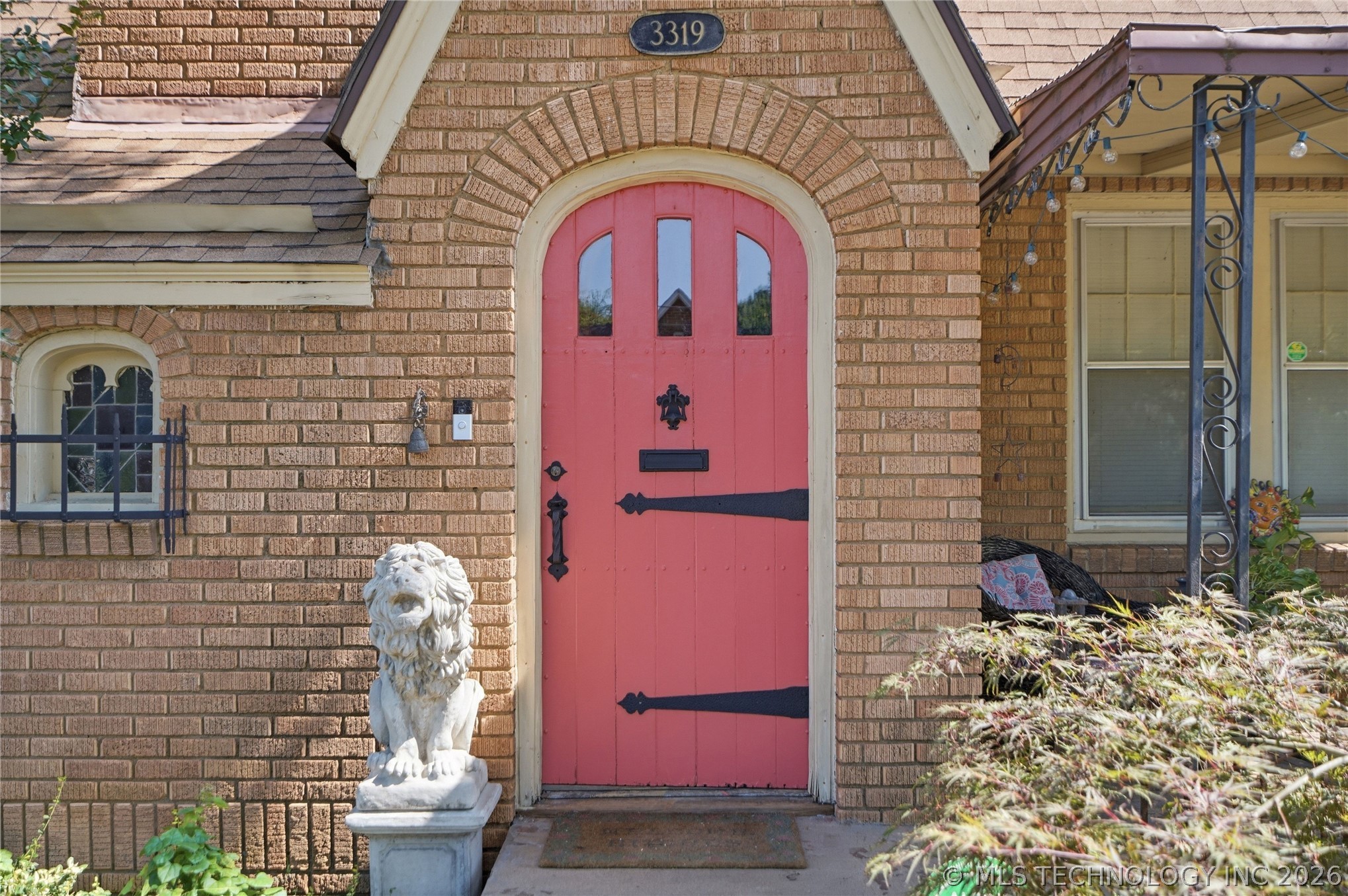 3319 E 8th Street Tulsa OK 74112