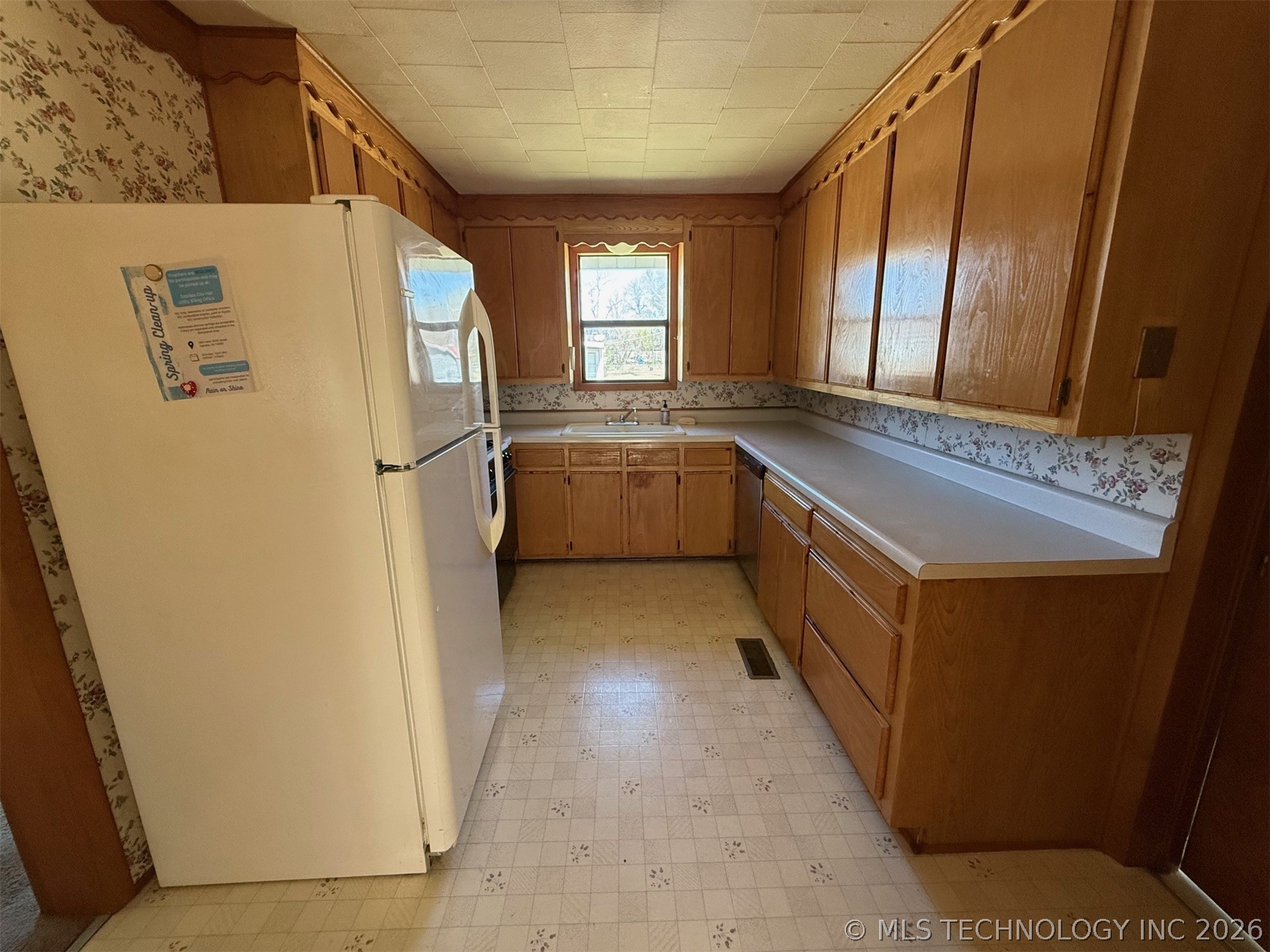 1003 S Hickory Street Sapulpa OK 74066