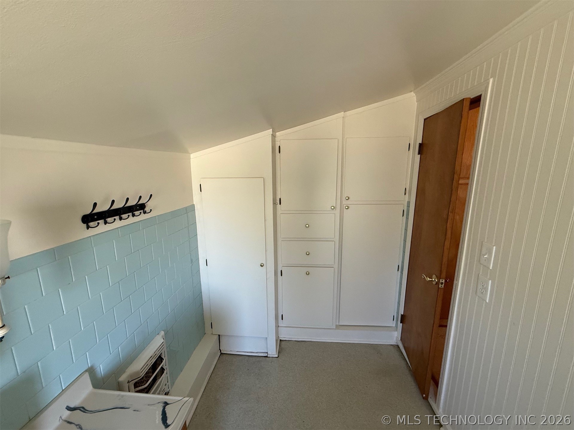1003 S Hickory Street Sapulpa OK 74066