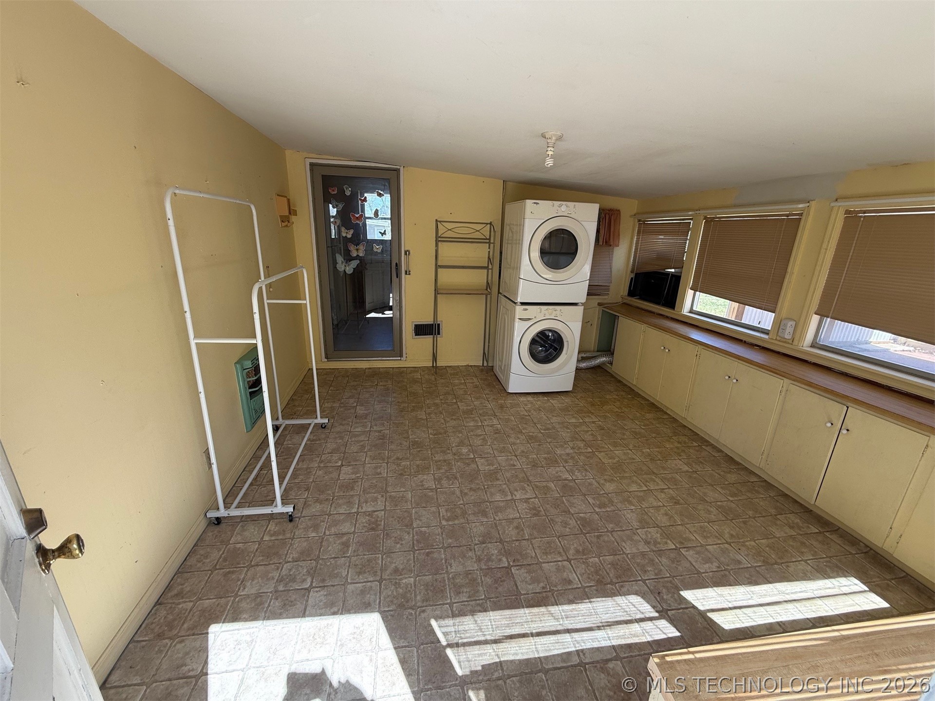 1003 S Hickory Street Sapulpa OK 74066