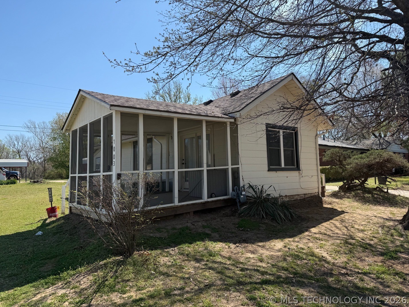 1003 S Hickory Street Sapulpa OK 74066