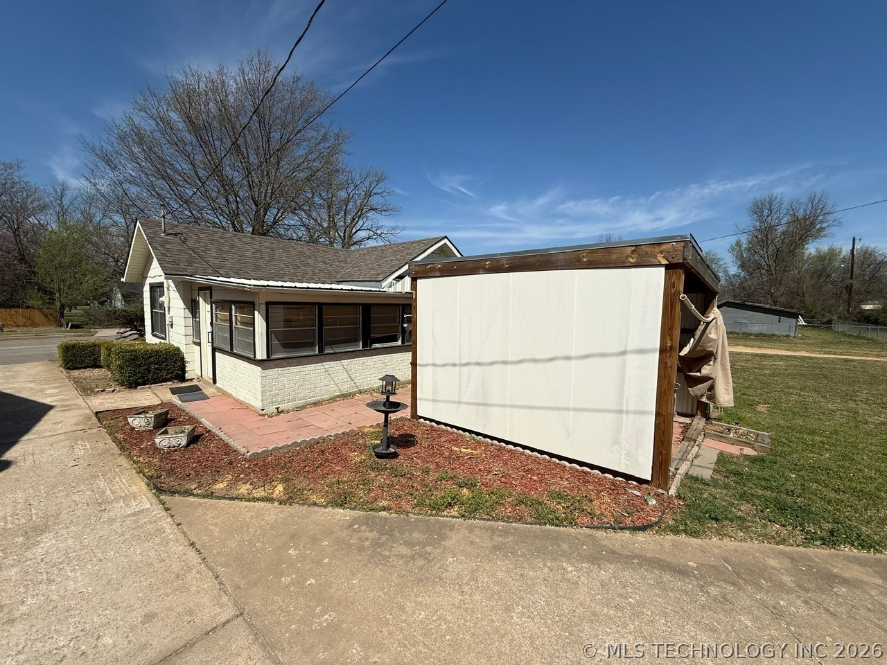 1003 S Hickory Street Sapulpa OK 74066