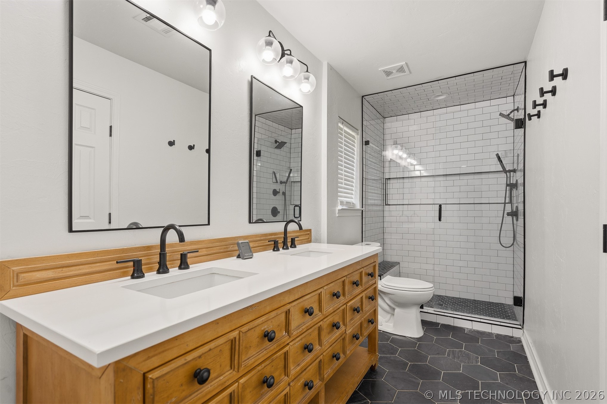 831 Barrons Ridge Wilson OK 73463
