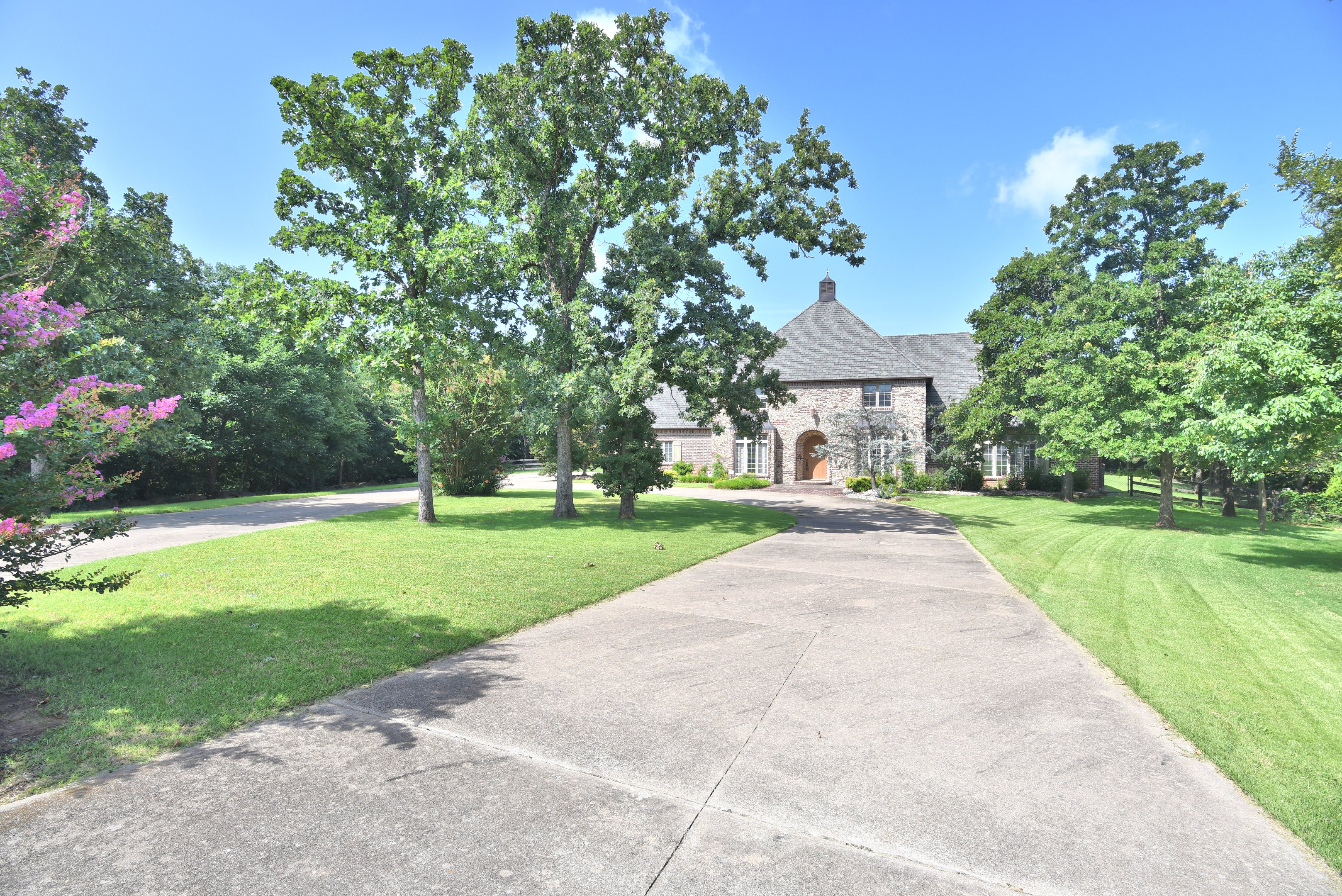 4224 S 69th Westavenue NE Tulsa OK 74107