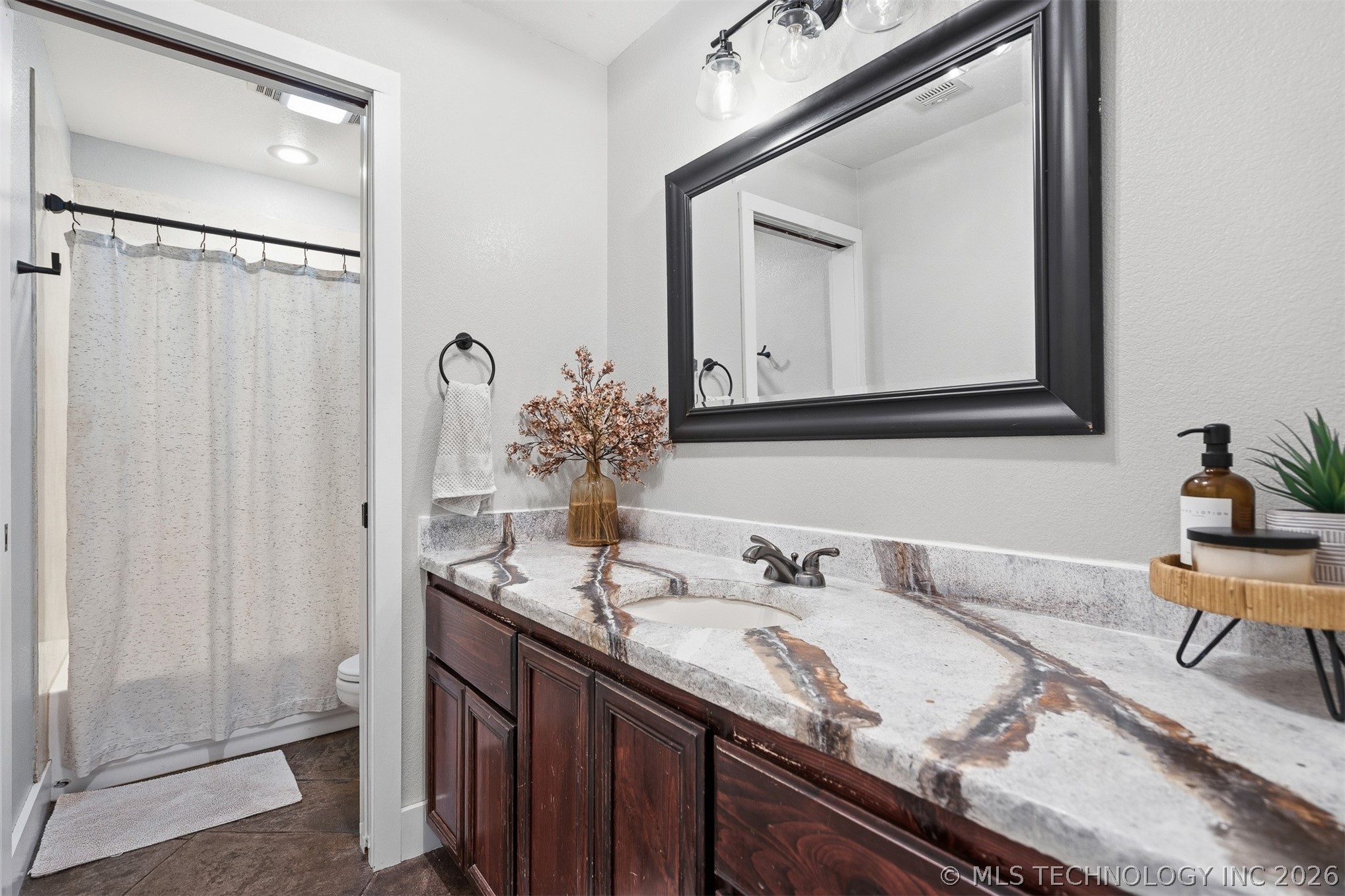 156 Abshire Circle Ardmore OK 73401