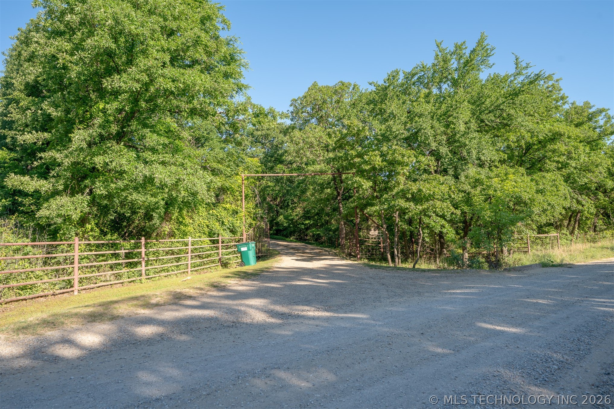 24751 S 200 Road Henryetta OK 74437