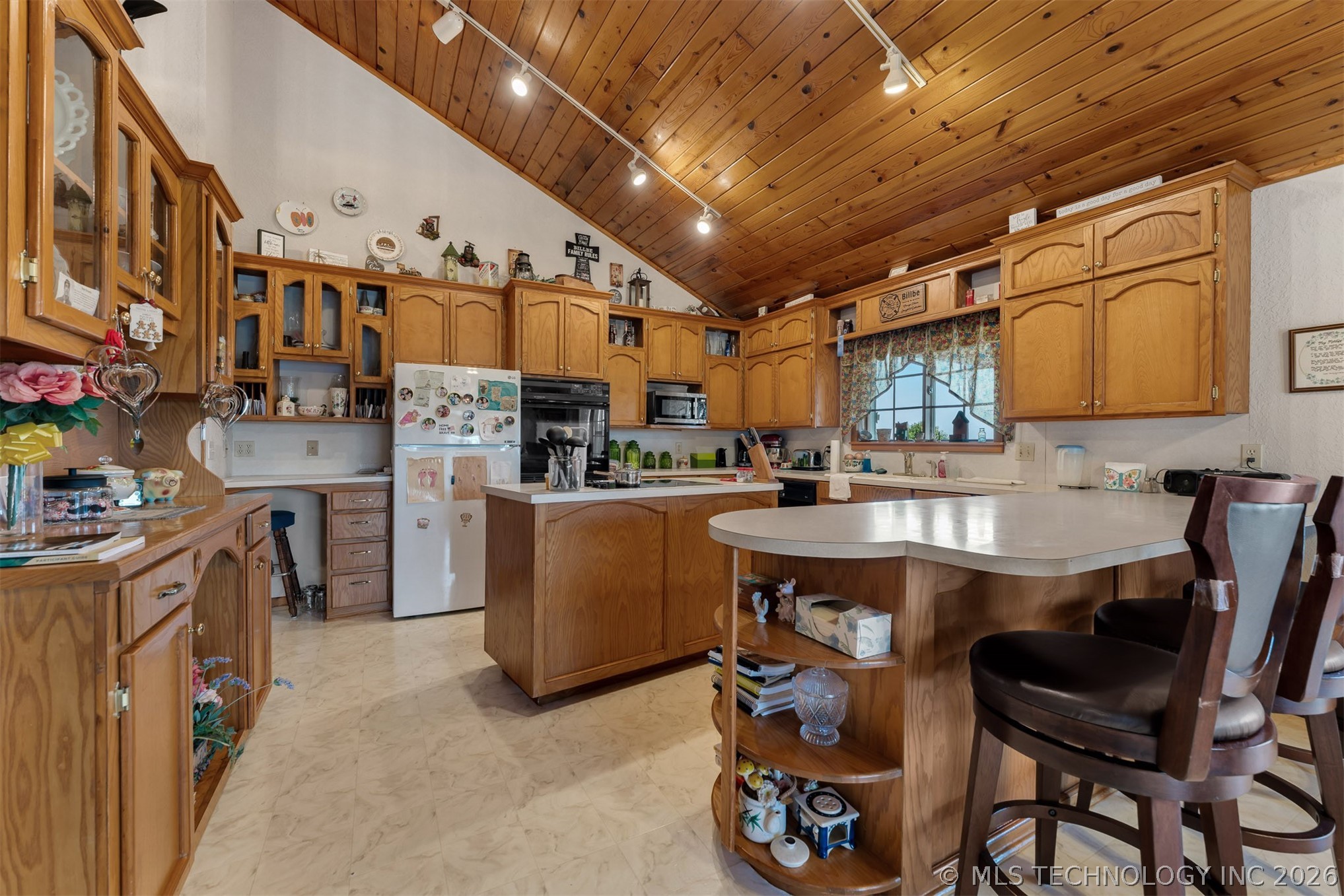 24751 S 200 Road Henryetta OK 74437