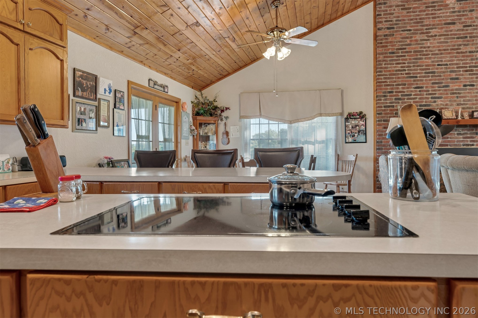 24751 S 200 Road Henryetta OK 74437
