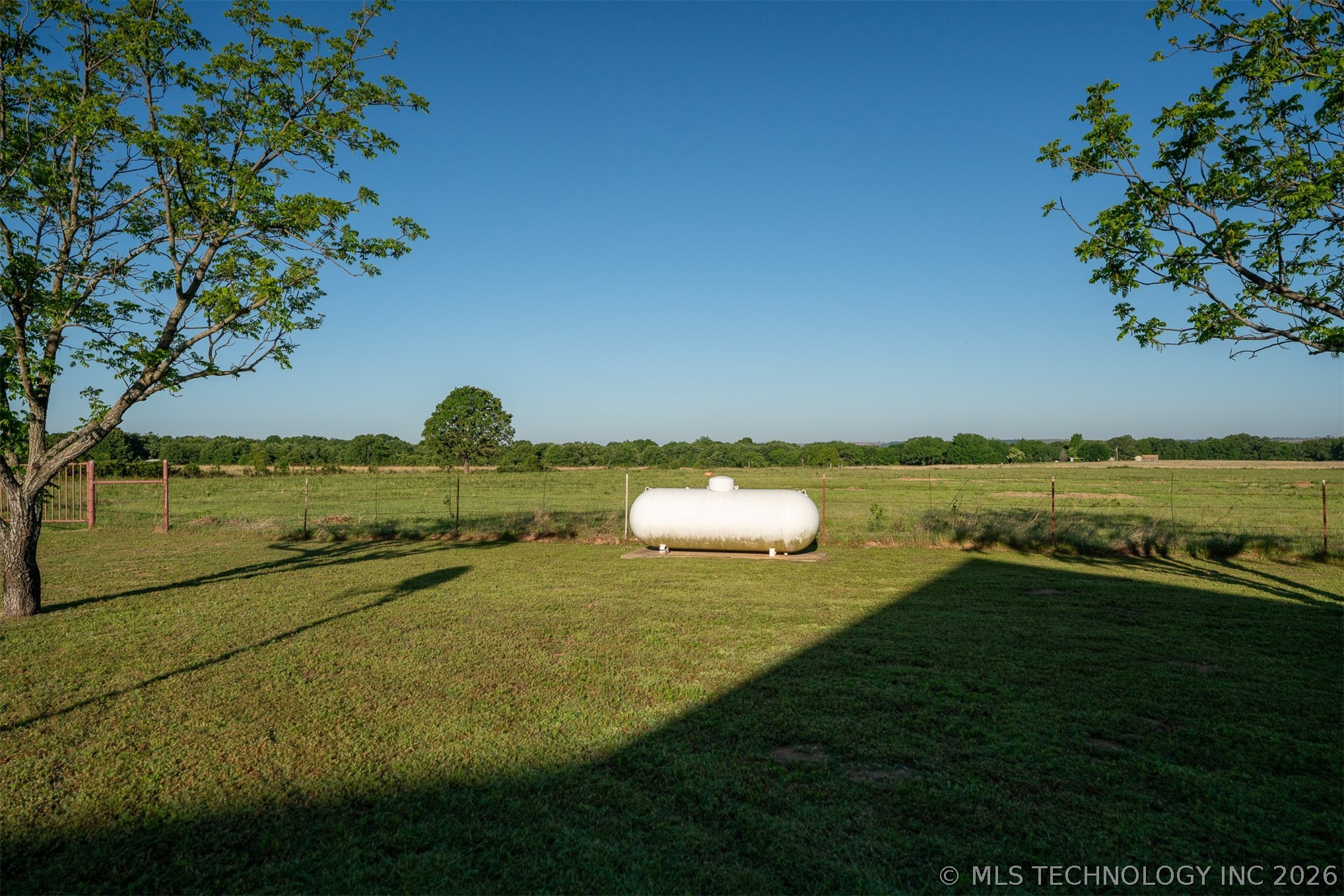 24751 S 200 Road Henryetta OK 74437