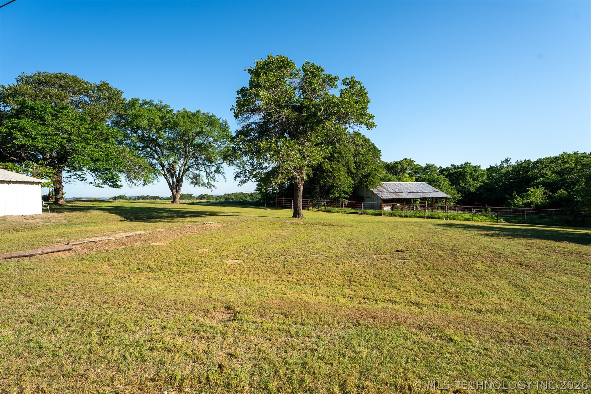 24751 S 200 Road Henryetta OK 74437
