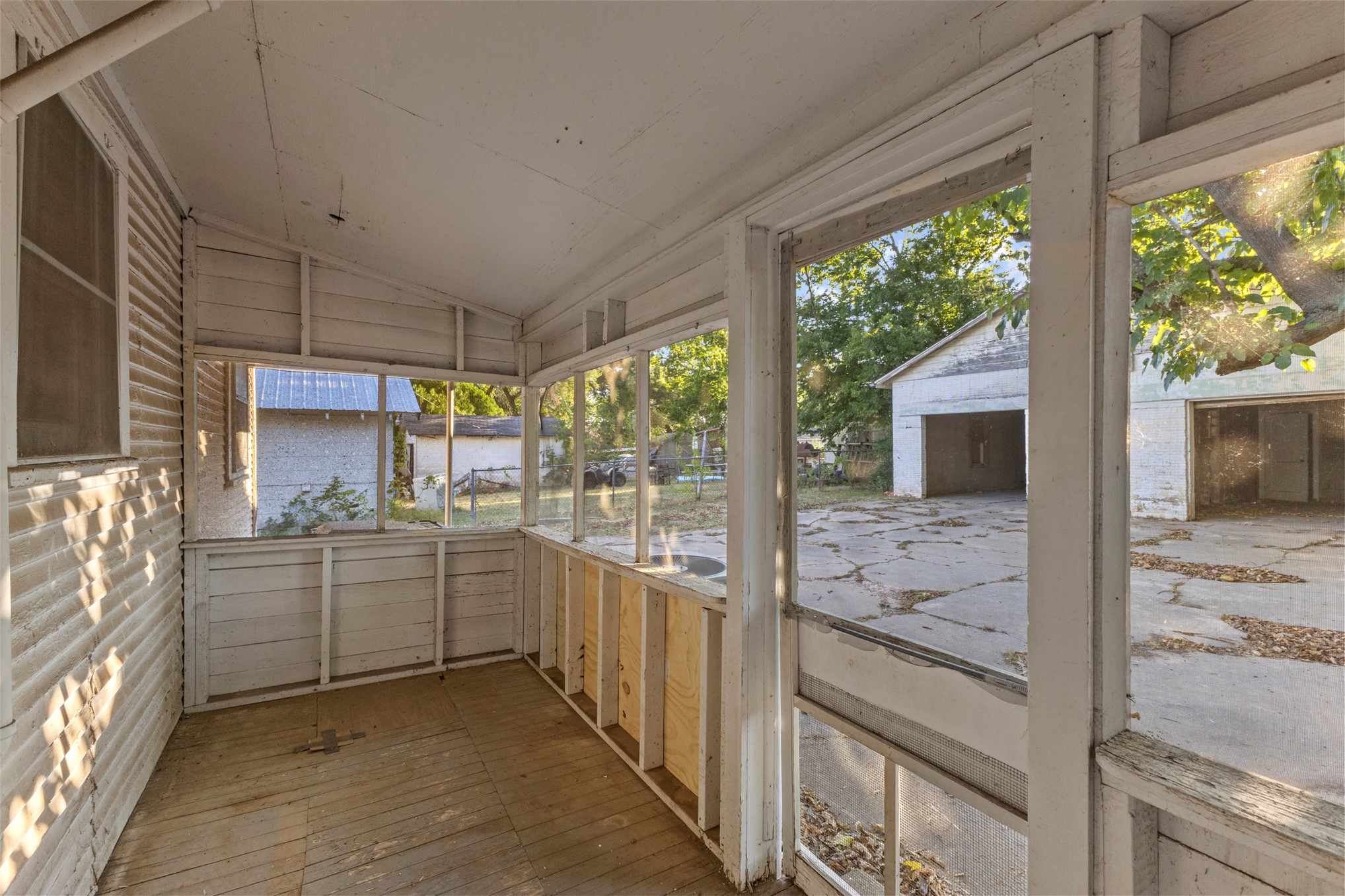 205 Broadway Street Konawa OK 74849