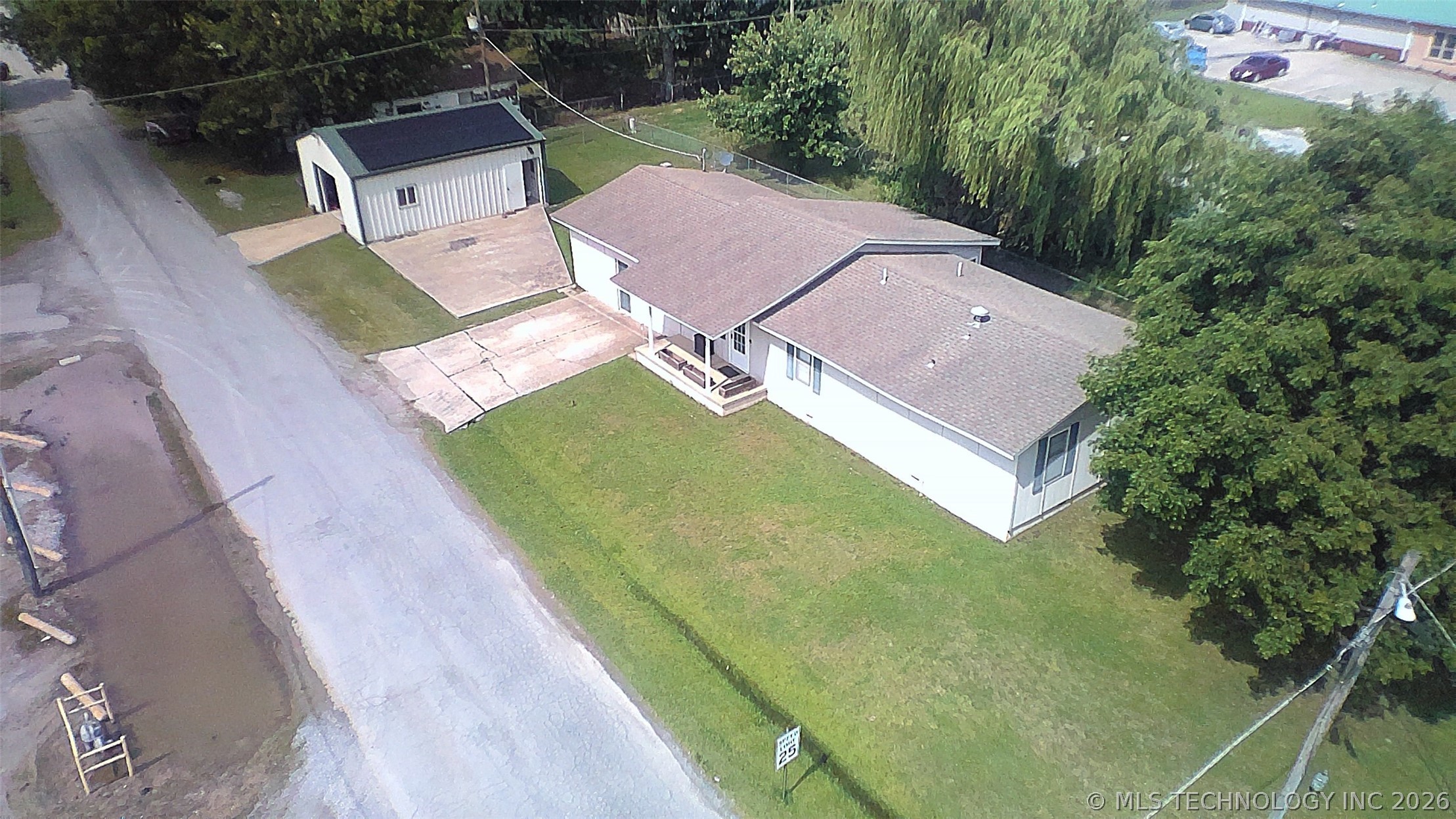 102 N 2nd Street Chouteau OK 74337