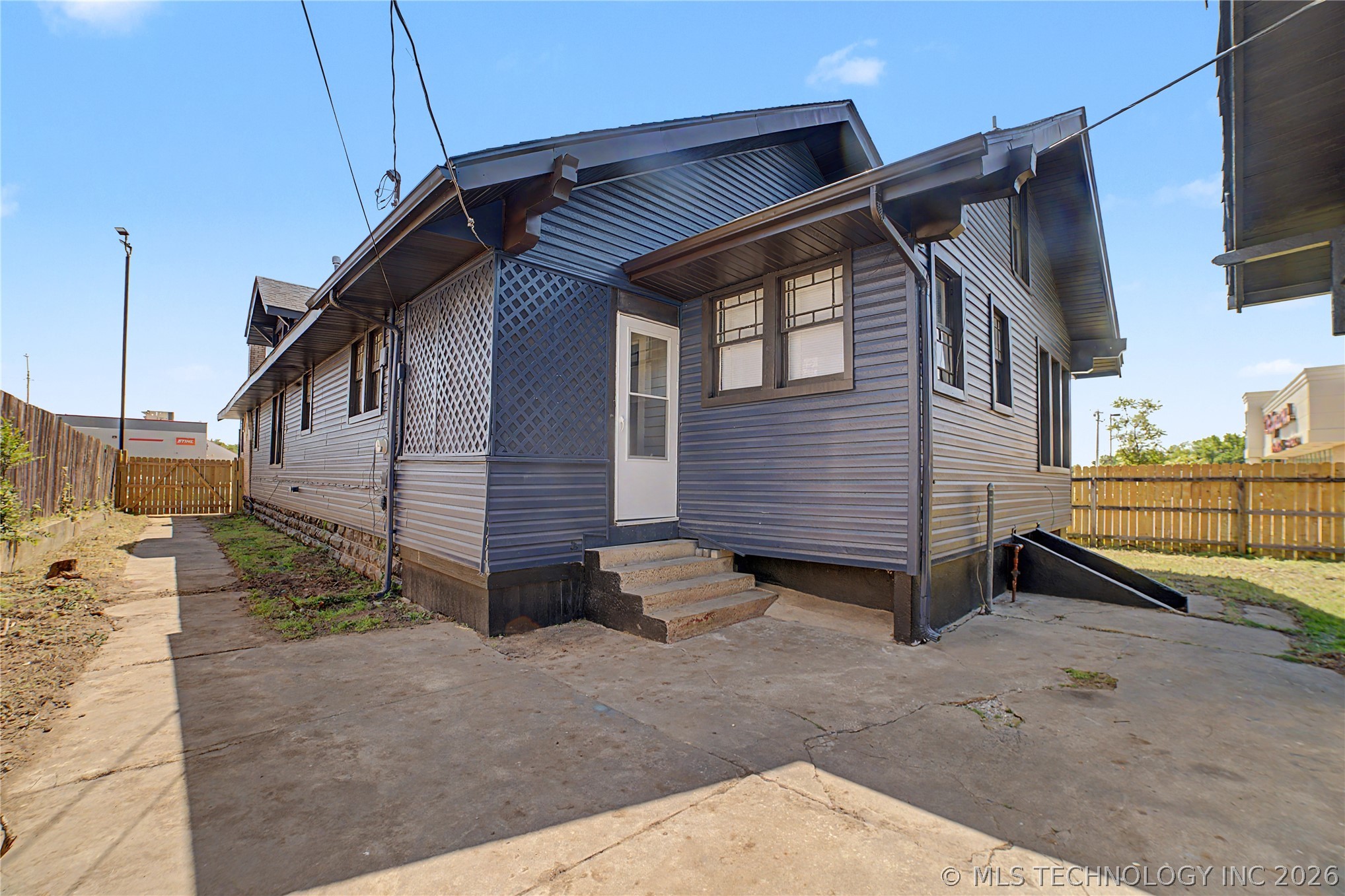 724 S Main Street Sapulpa OK 74066