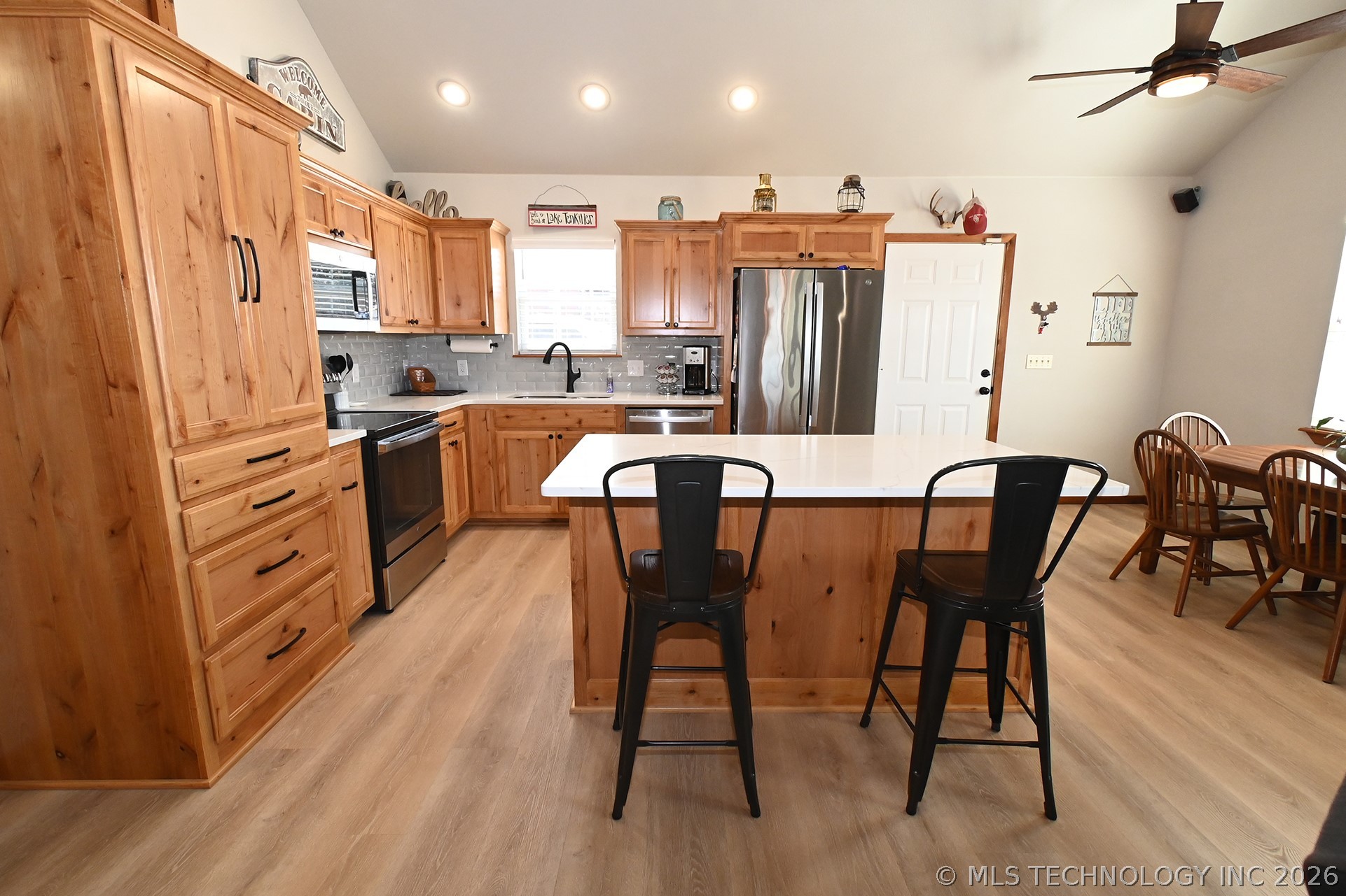 448529 E 979 Drive Vian OK 74962