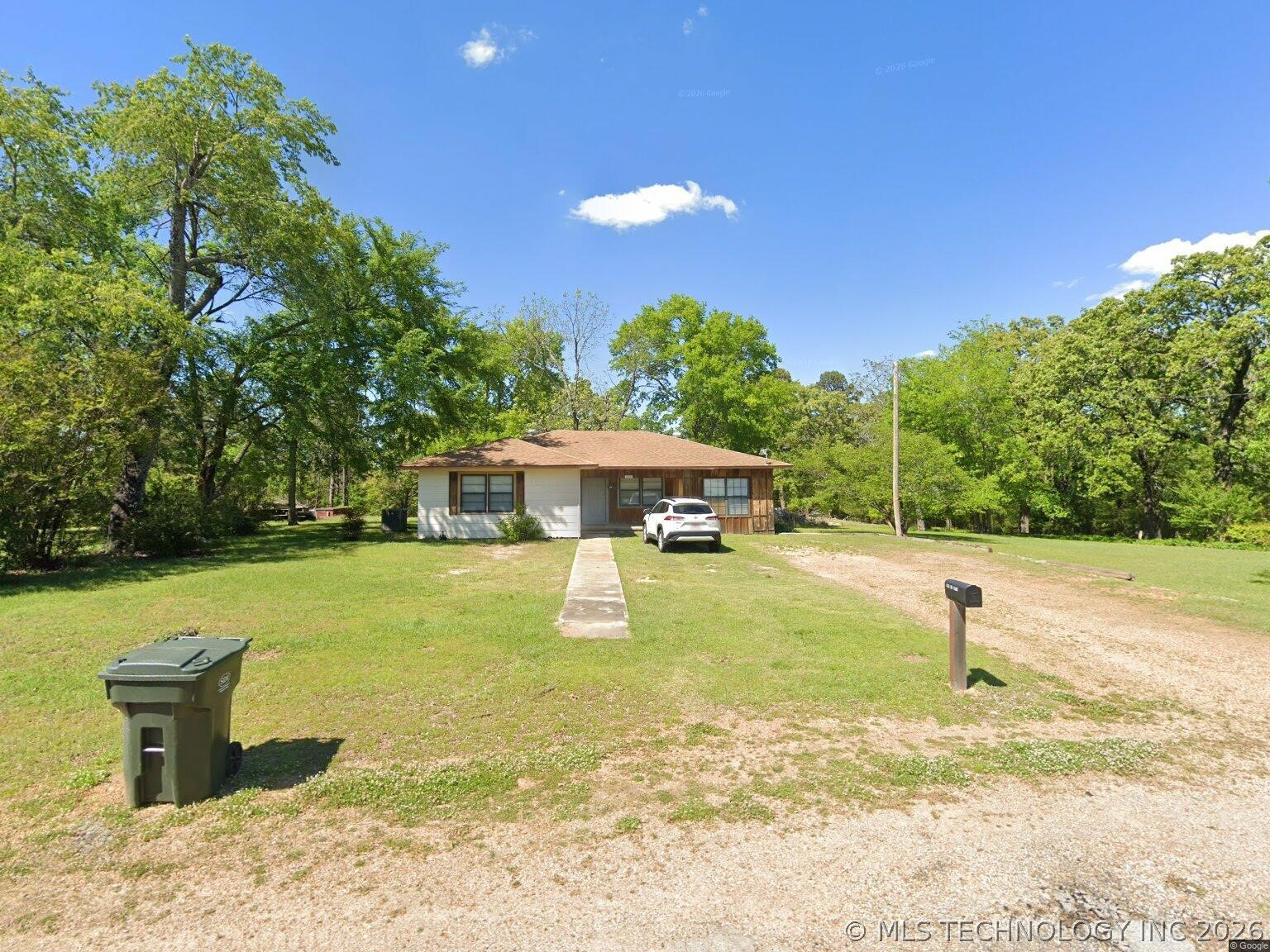 209 NE 9th Antlers OK 74523