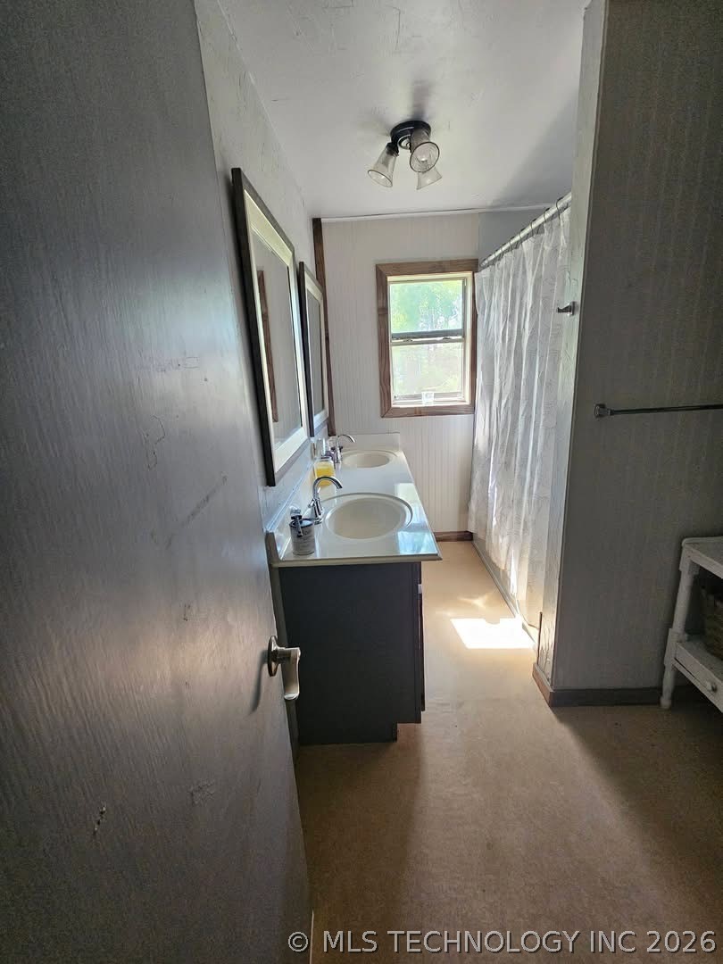 209 NE 9th Antlers OK 74523