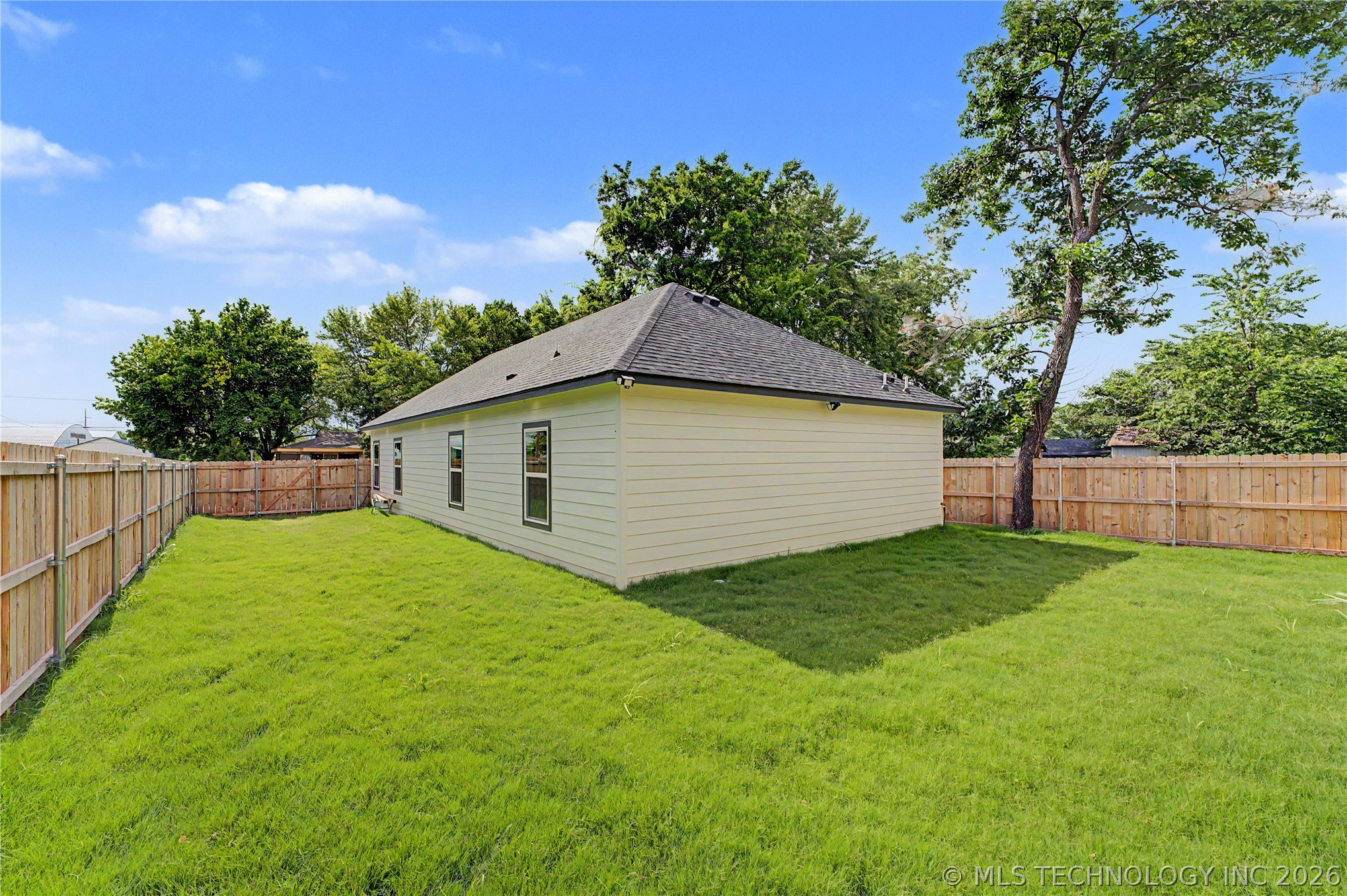 2201 N Lewis Place Tulsa OK 74110