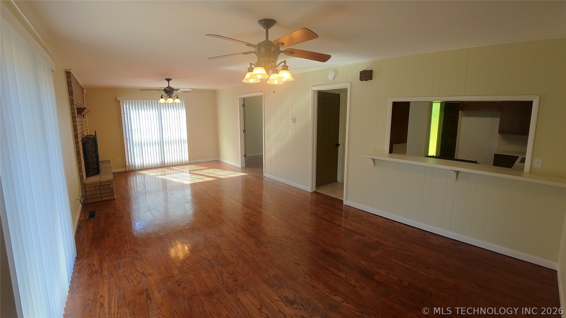 411 S 3rd Eufaula OK 74432