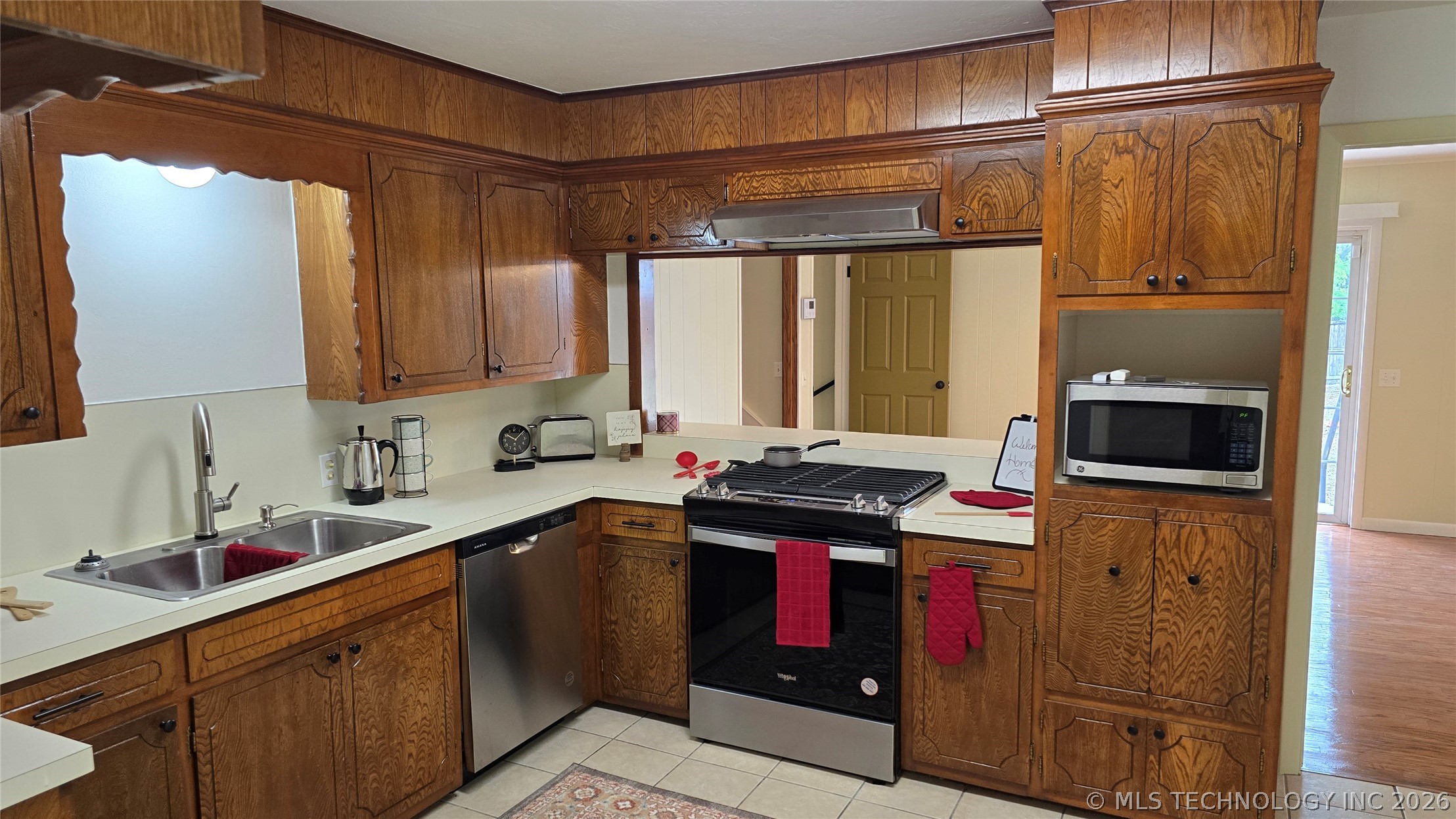 411 S 3rd Eufaula OK 74432