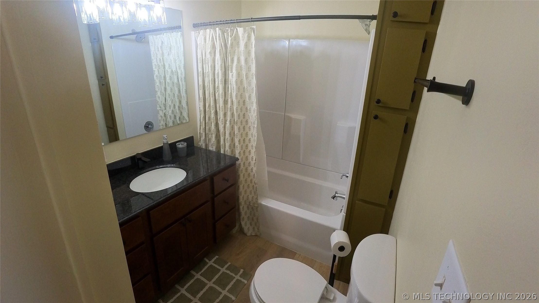 411 S 3rd Eufaula OK 74432