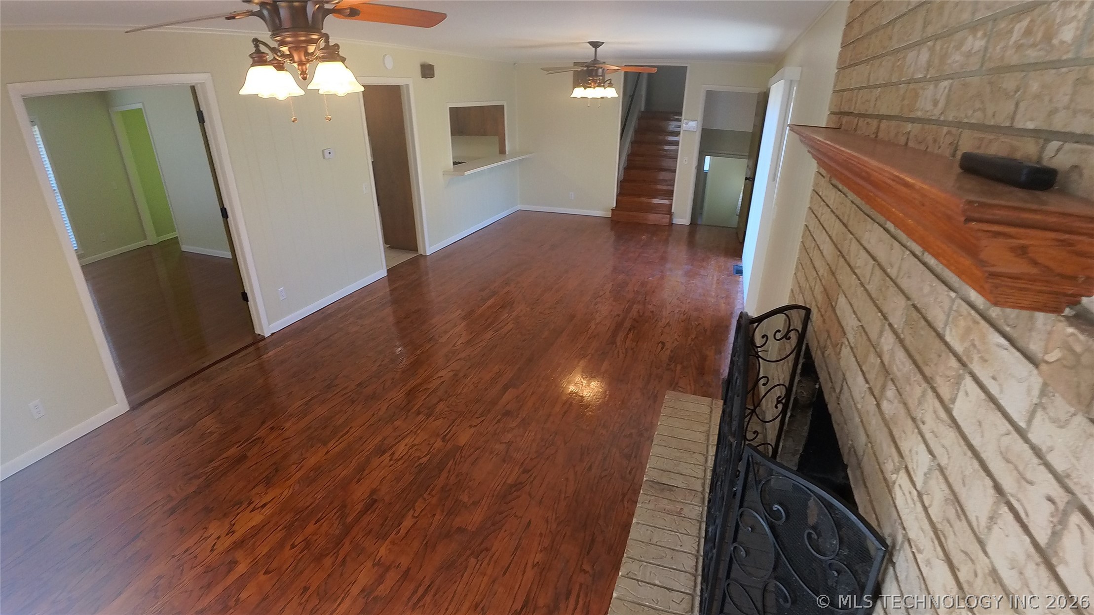 411 S 3rd Eufaula OK 74432