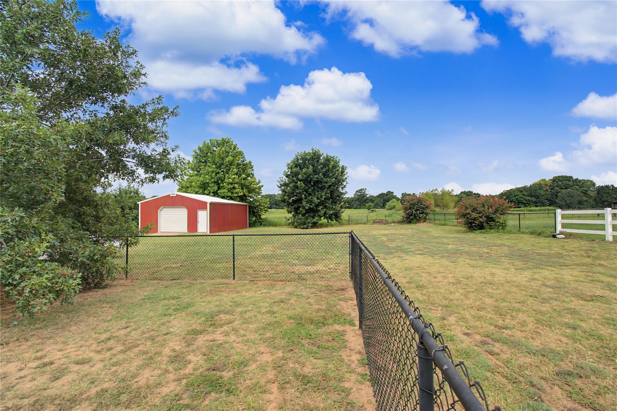 31359 S 200 Road Henryetta OK 74437
